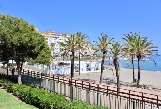 Apartment - Resale - Marbella - Puerto Banús