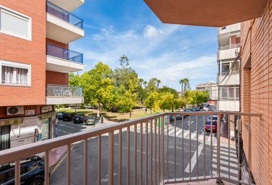 Apartment - Wiederverkauf - Torrevieja - Torrevieja