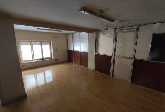 Commercial - Resale - Elche - Carrus