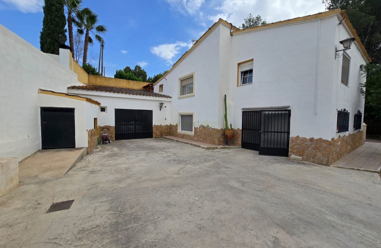 Country House - Reventa - Sax - Sax