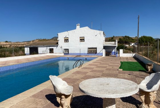 Country House - Wiederverkauf - Sax - Sax