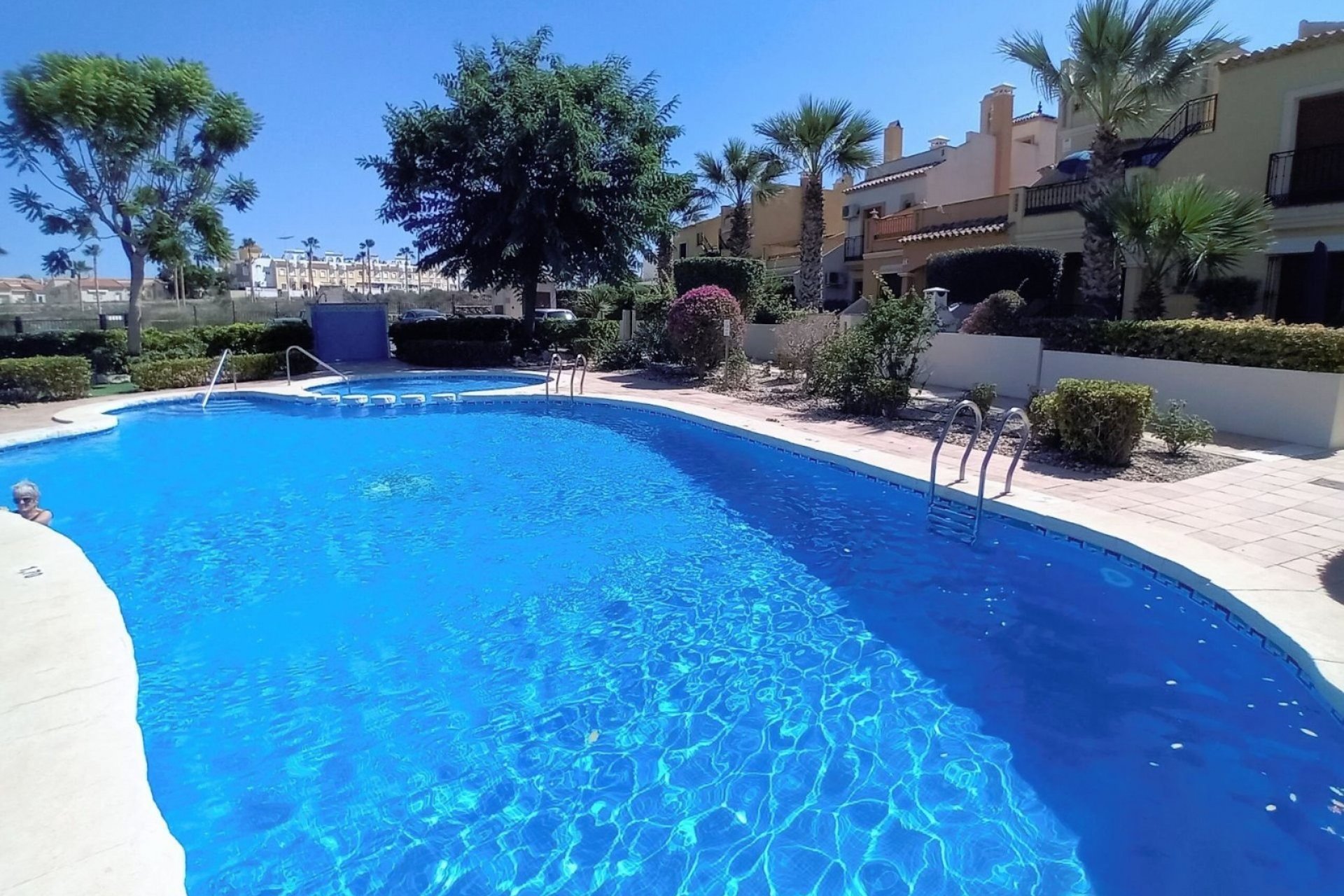 Resale - Apartment - Algorfa