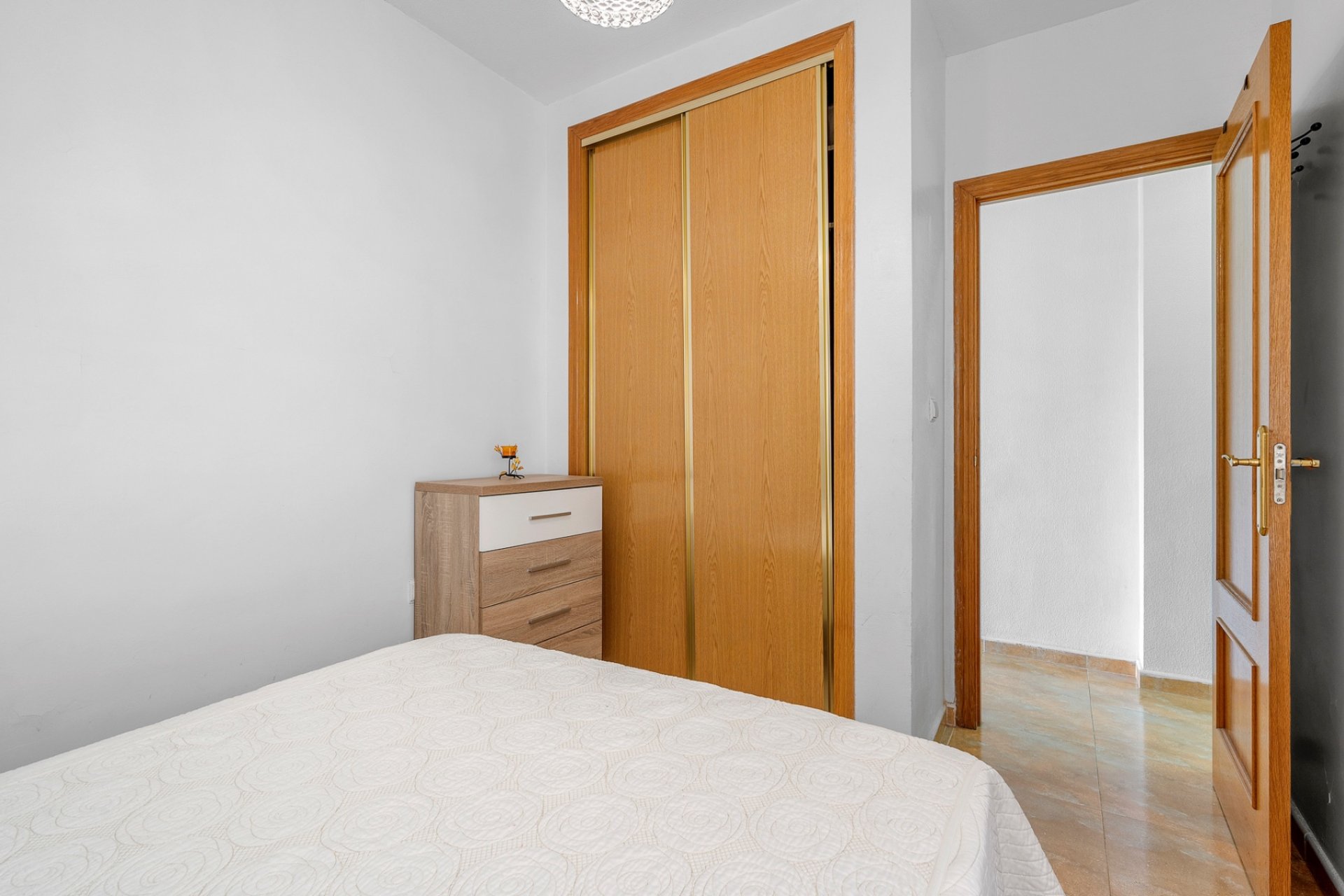 Resale - Apartment - Almoradí