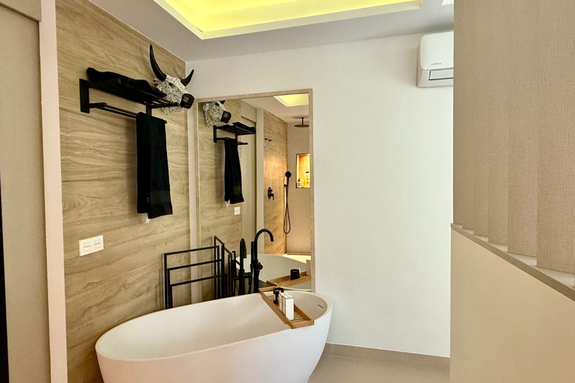 Resale - Apartment - Benahavis - La Quinta