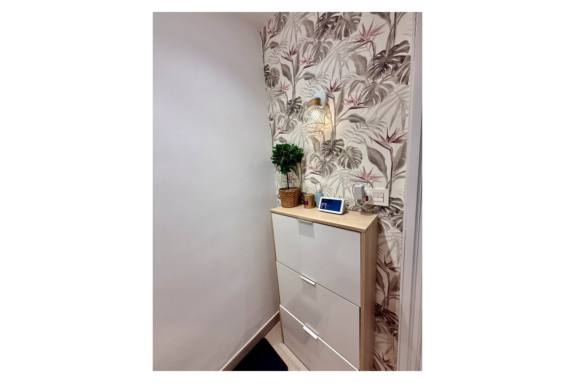 Resale - Apartment - Benahavis - La Quinta