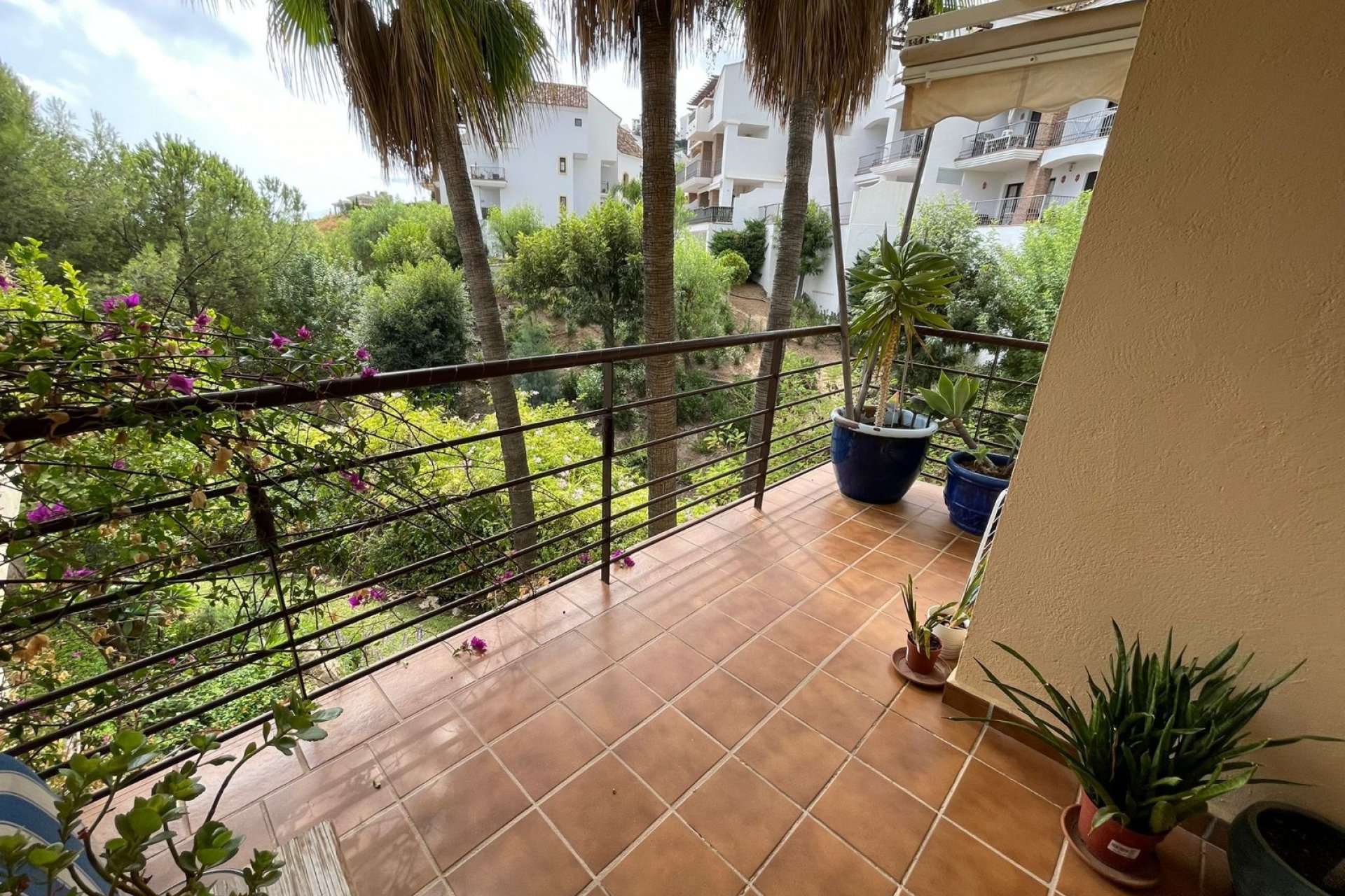 Resale - Apartment - Benahavis - Los Arqueros