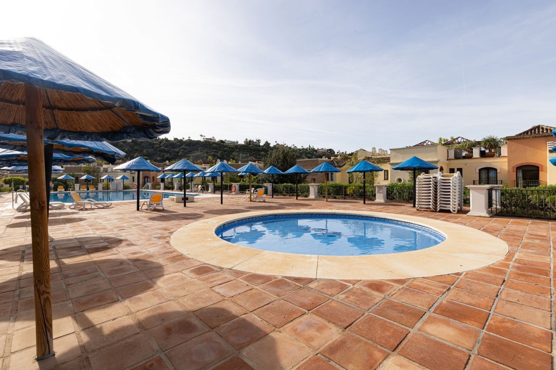 Resale - Apartment - Benahavis - Los Arqueros