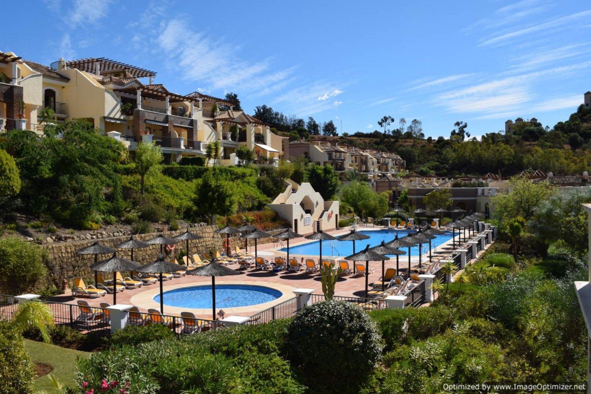 Resale - Apartment - Benahavis - Los Arqueros