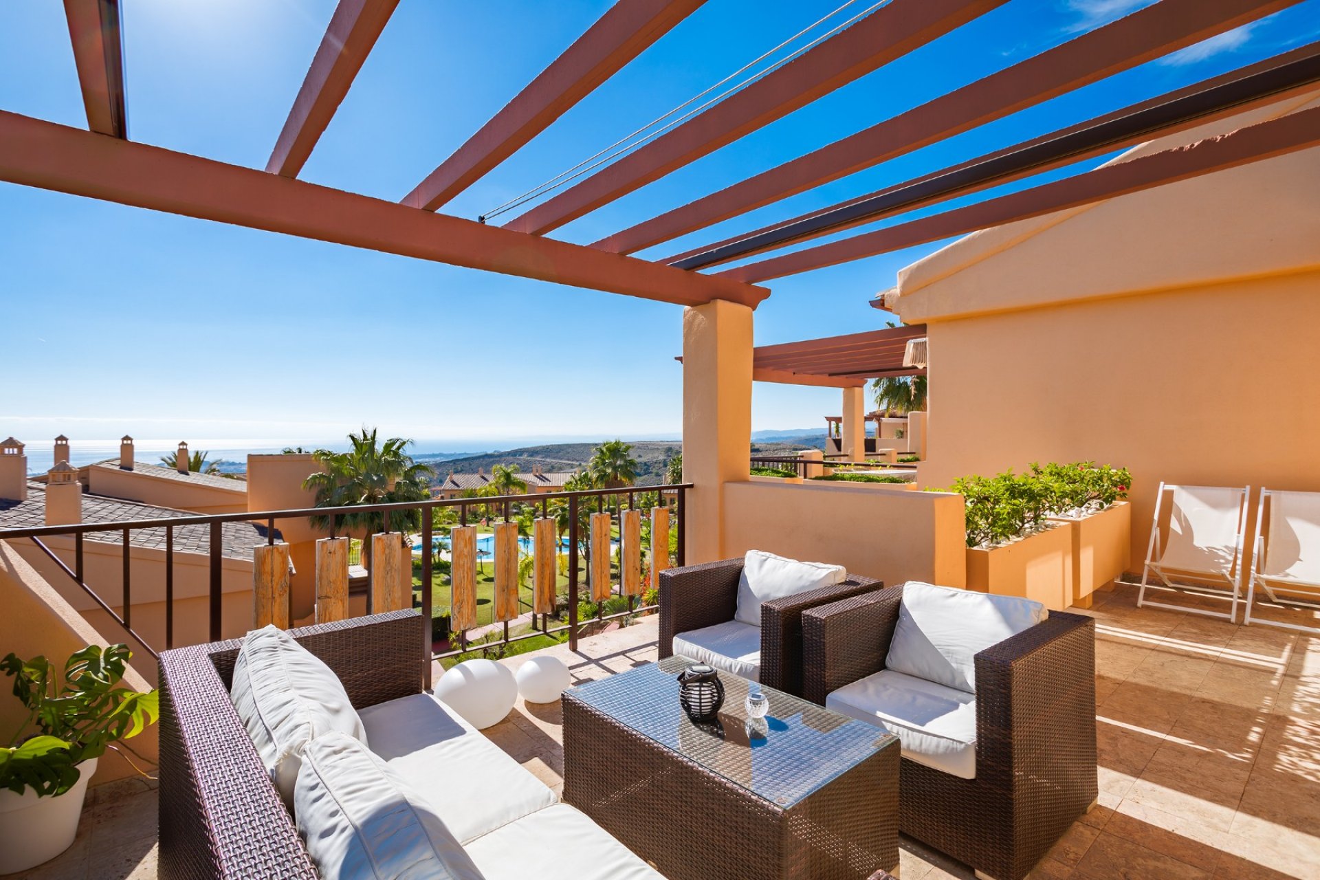 Resale - Apartment - Benahavis