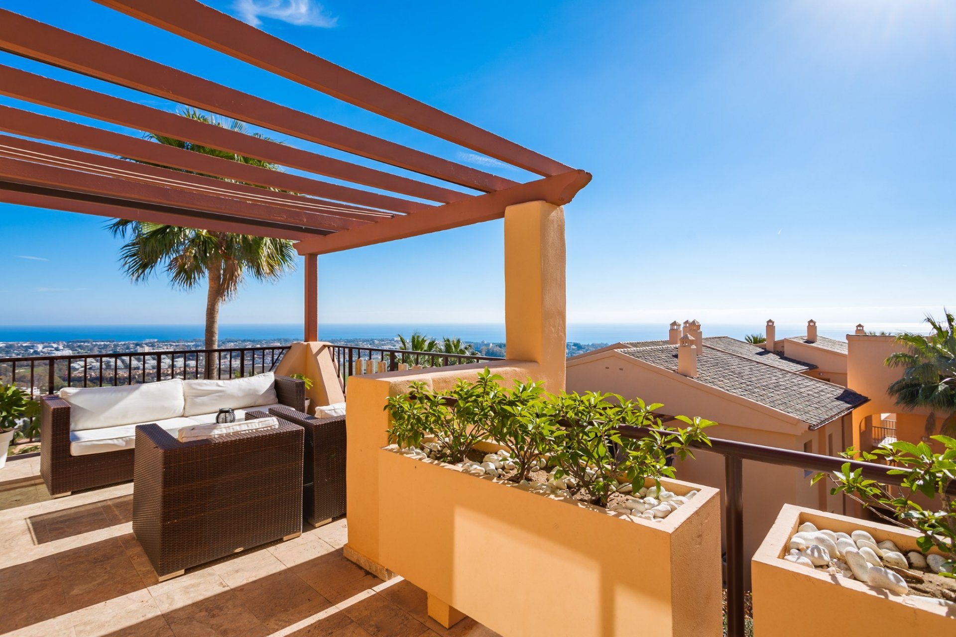 Resale - Apartment - Benahavis