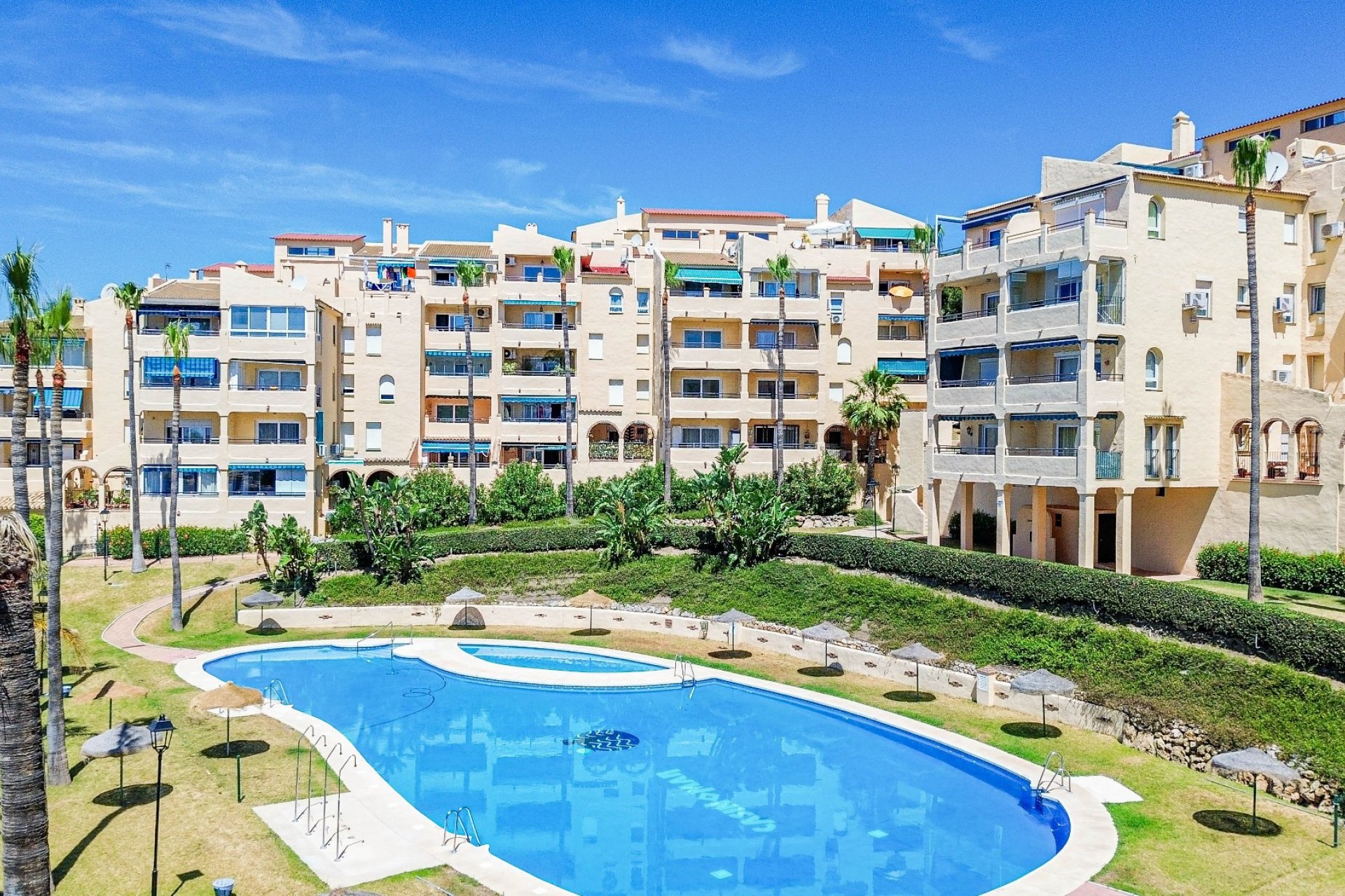 Resale - Apartment - Benalmadena