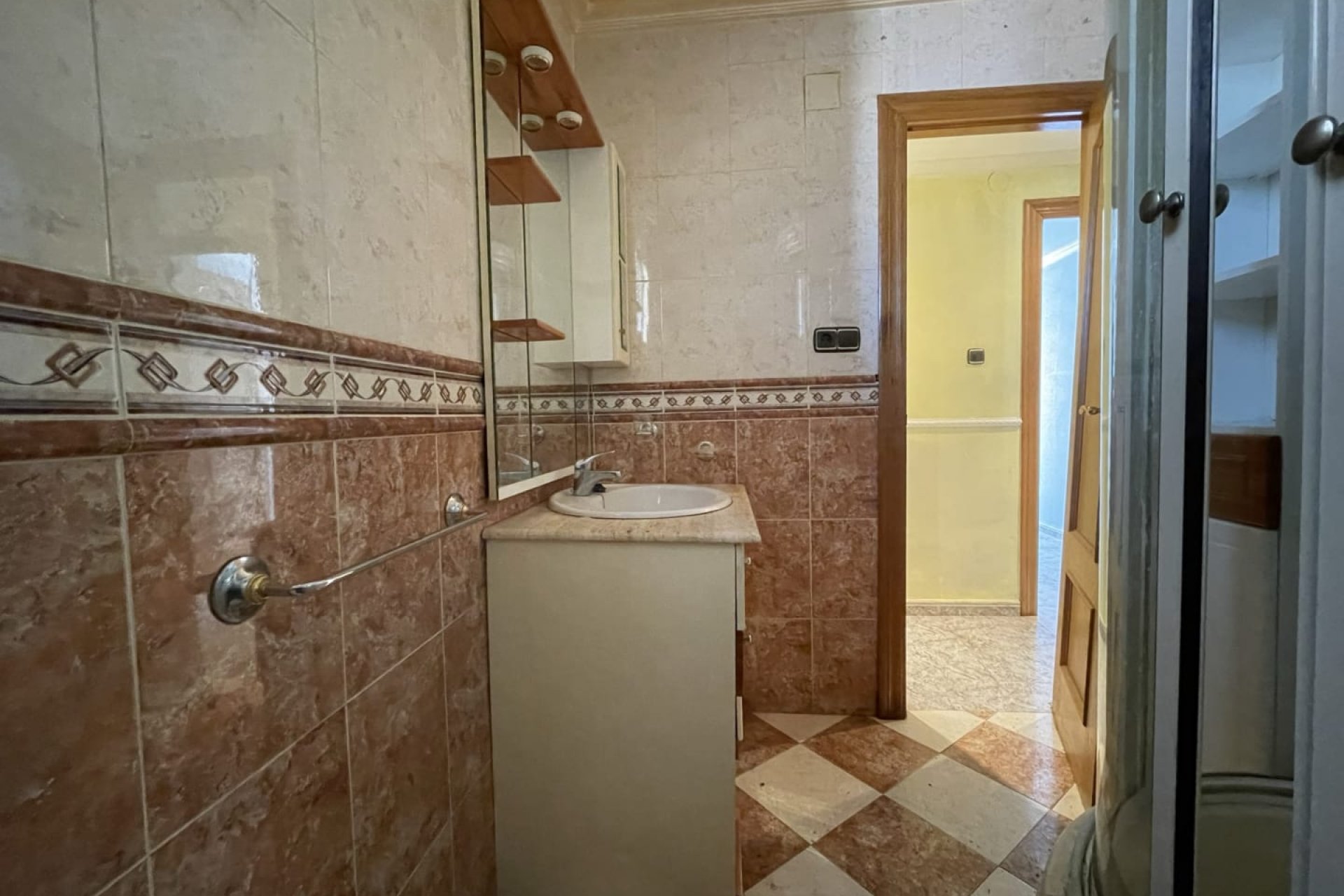 Resale - Apartment - Crevillente