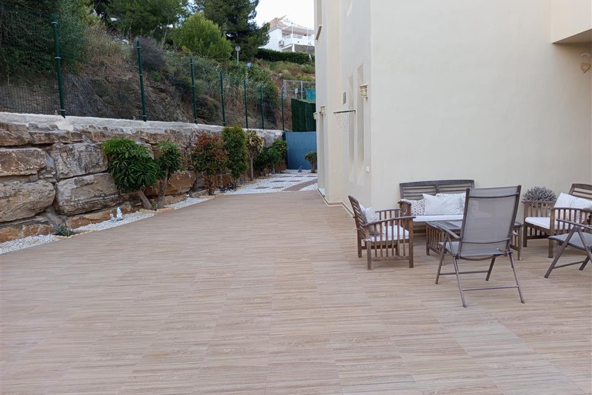 Resale - Apartment - Estepona - Selwo