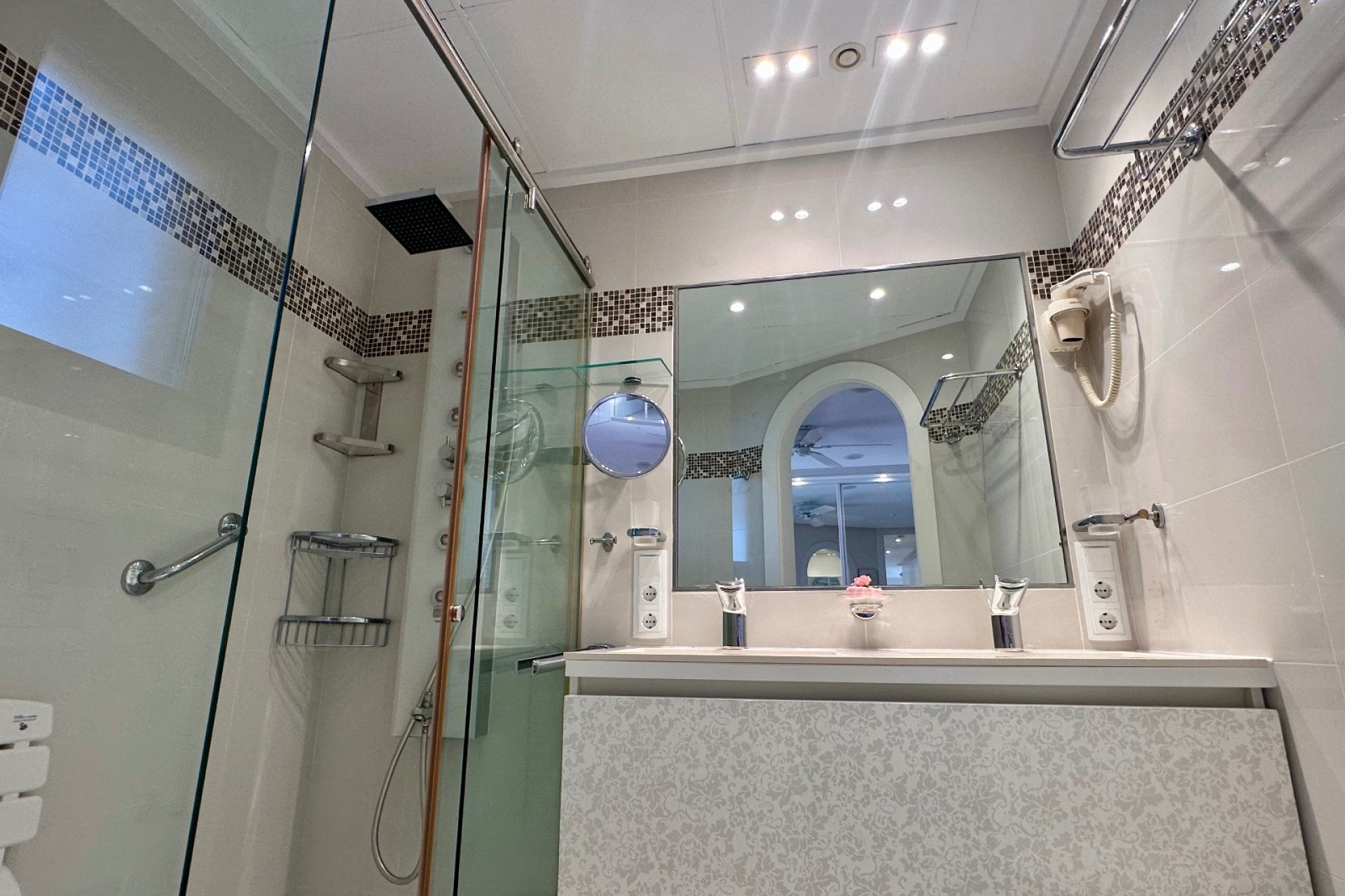 Resale - Apartment - Guardamar del Segura - Marjal Beach