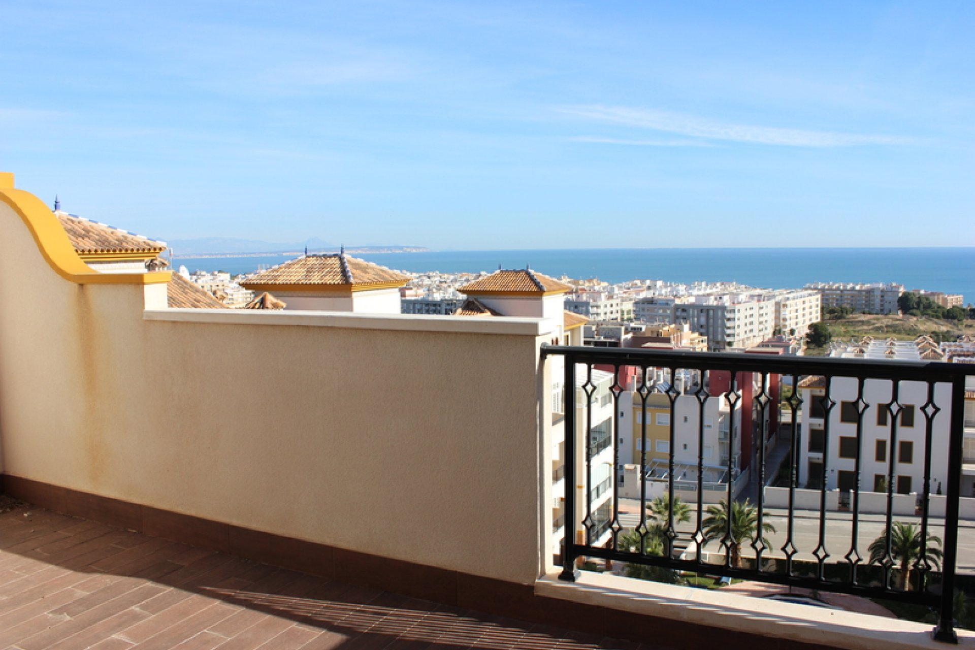 Resale - Apartment - Guardamar del Segura