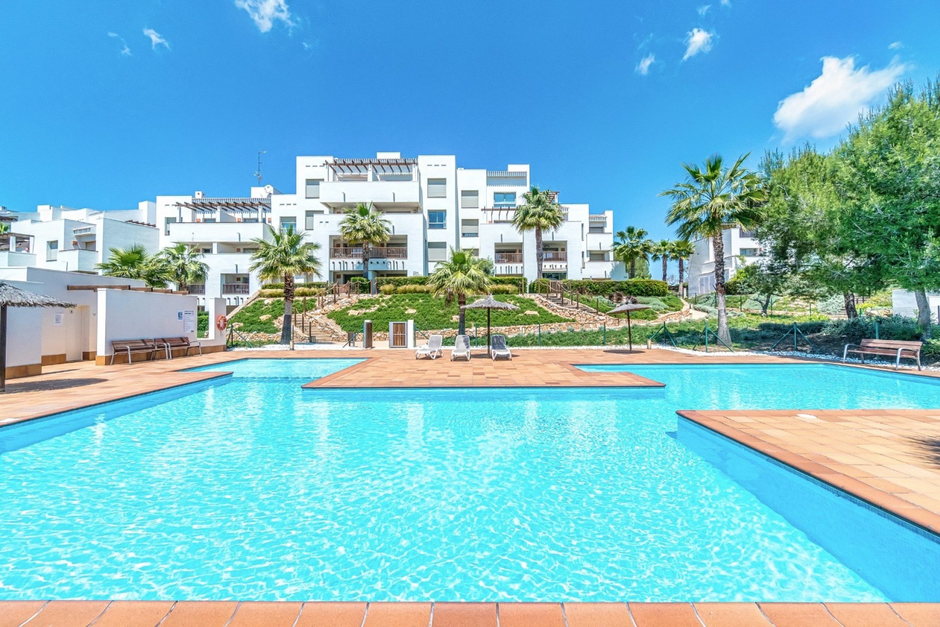Resale - Apartment - Las Colinas Golf Resort