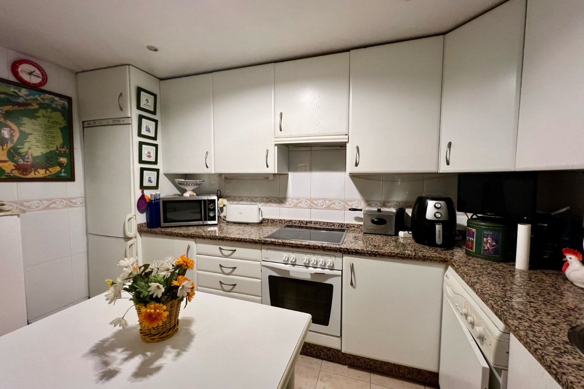 Resale - Apartment - Marbella - Guadalmina Alta