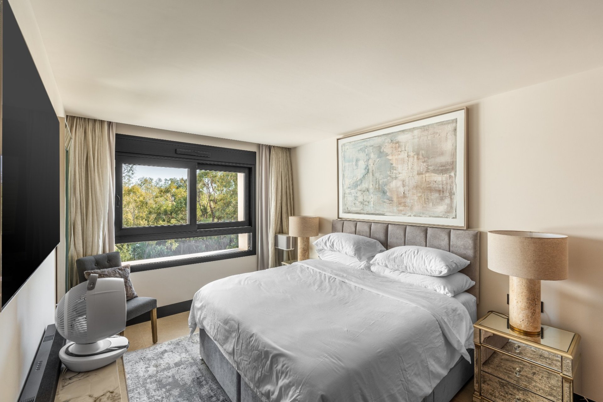 Resale - Apartment - Marbella - Nueva Andalucía