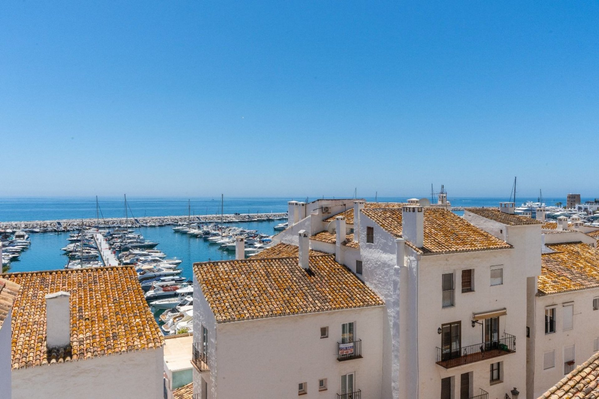 Resale - Apartment - Marbella - Puerto Banús