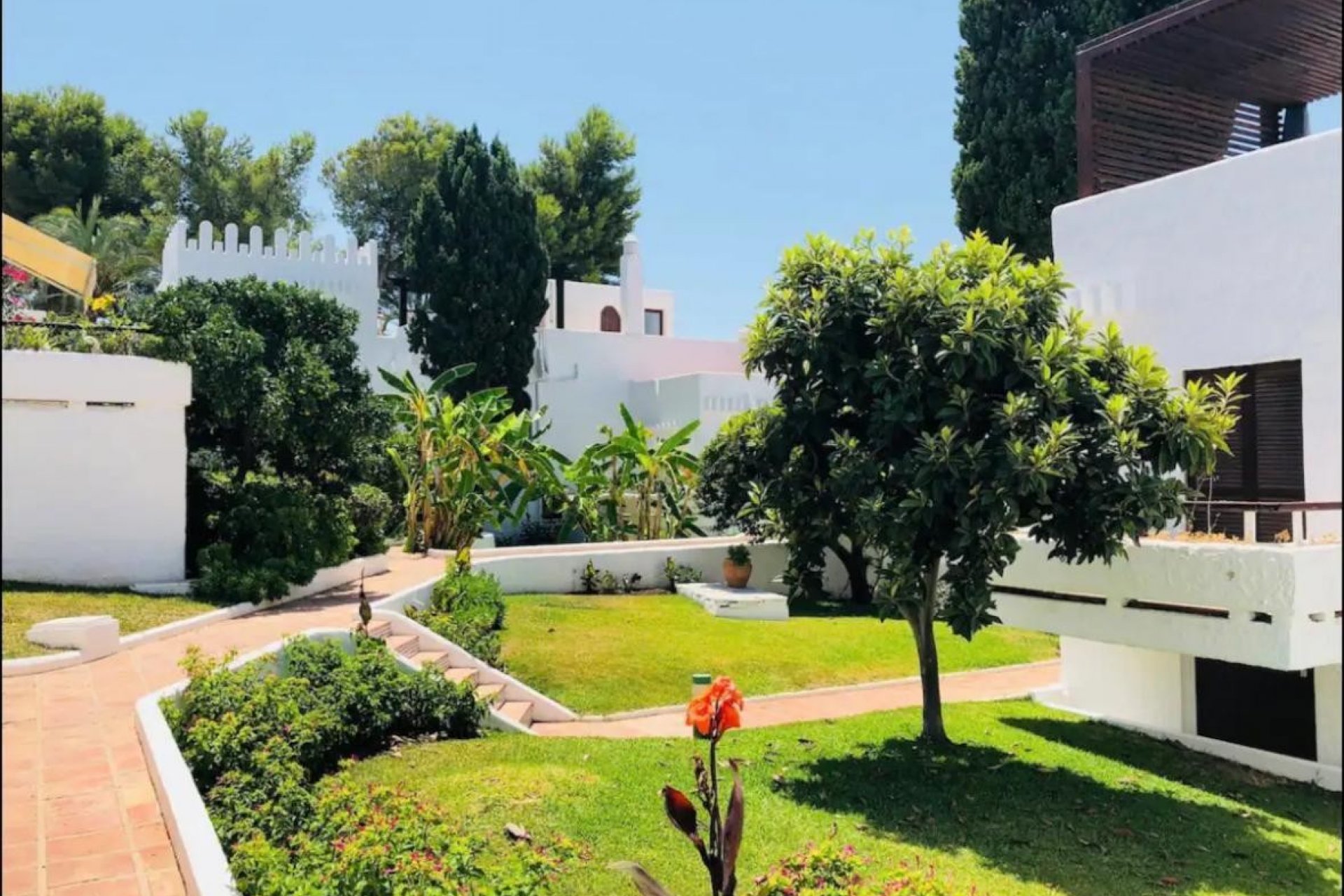 Resale - Apartment - Marbella - Puerto Banús