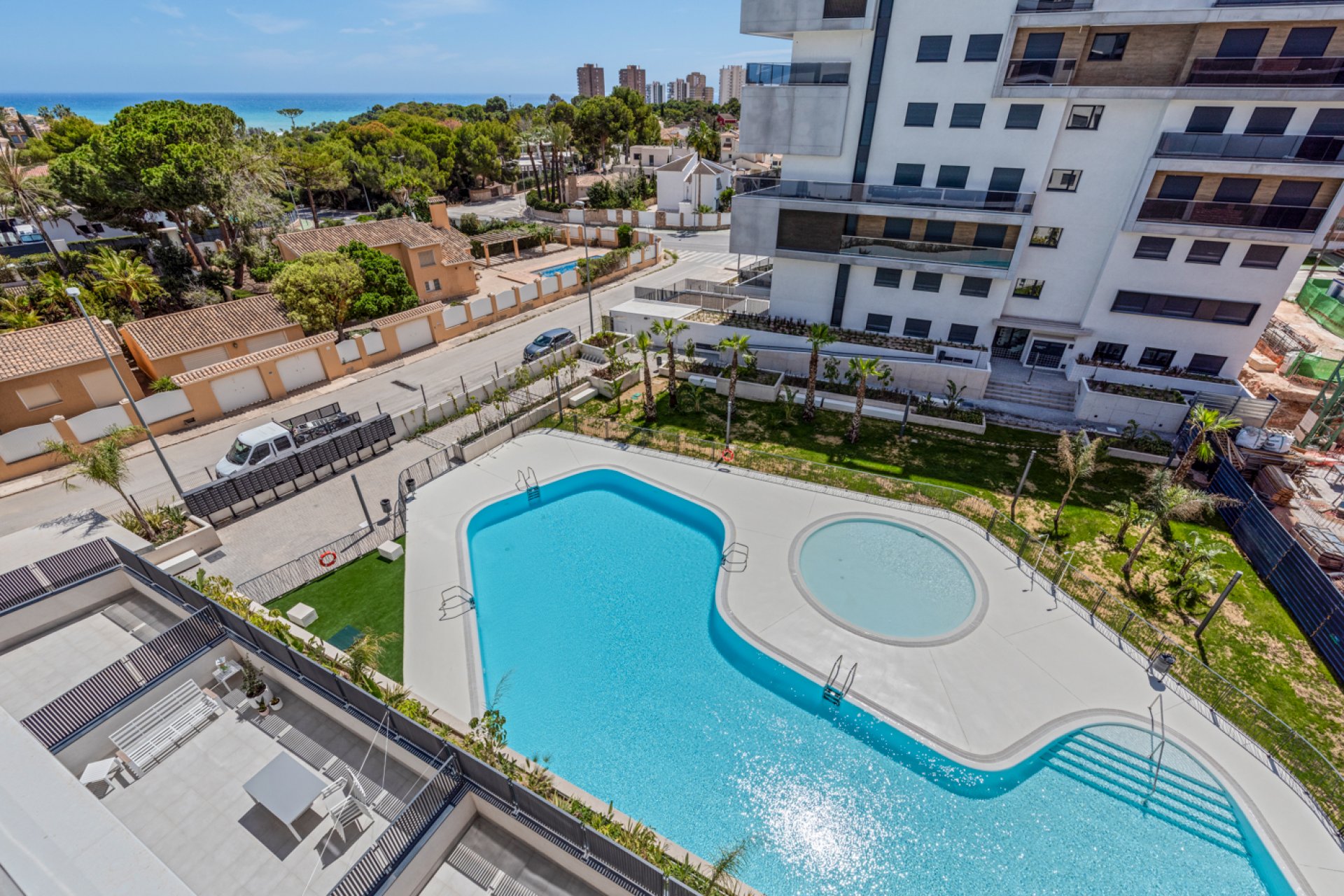 Resale - Apartment - Orihuela Costa - Campoamor