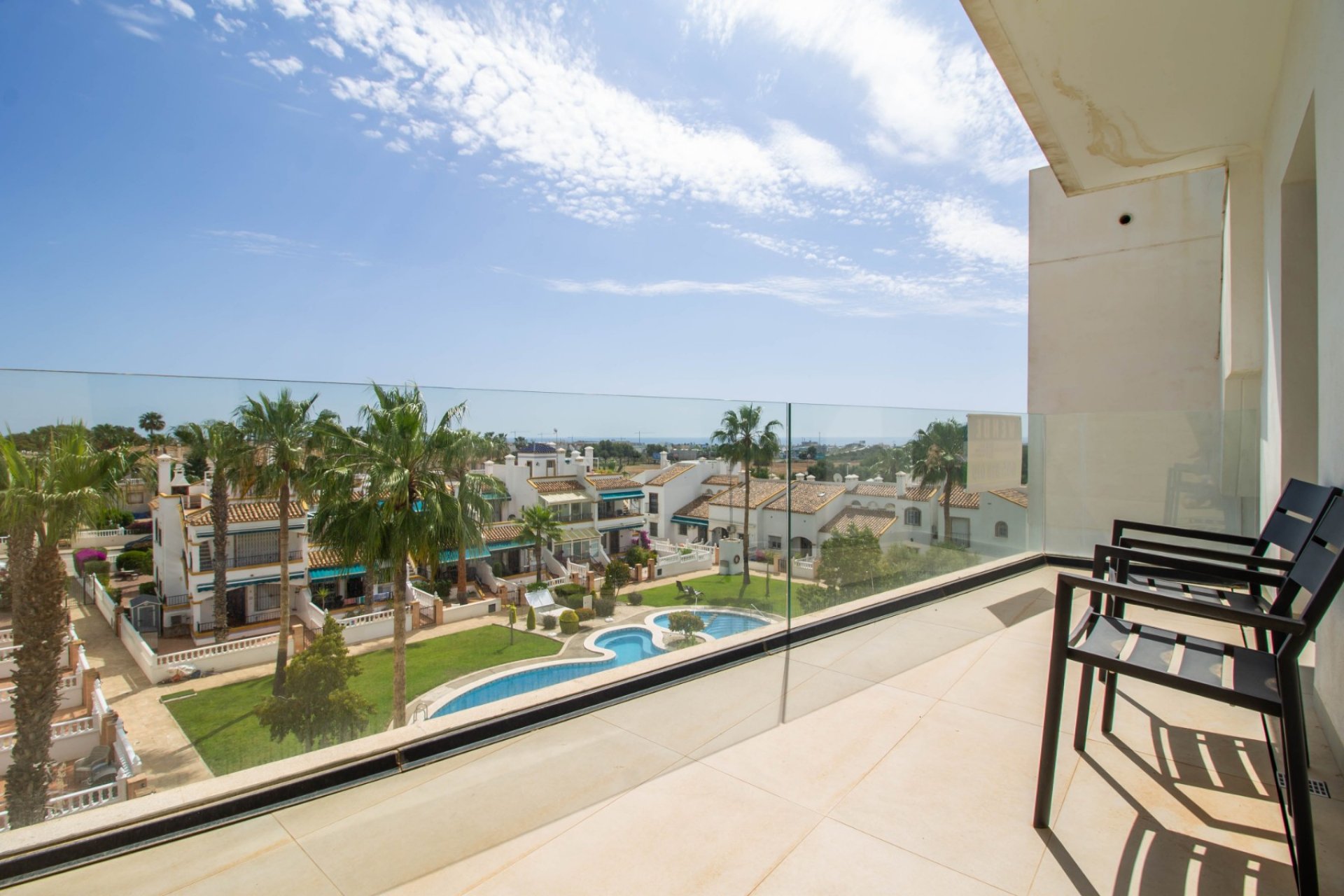 Resale - Apartment - Orihuela Costa - Los Dolses