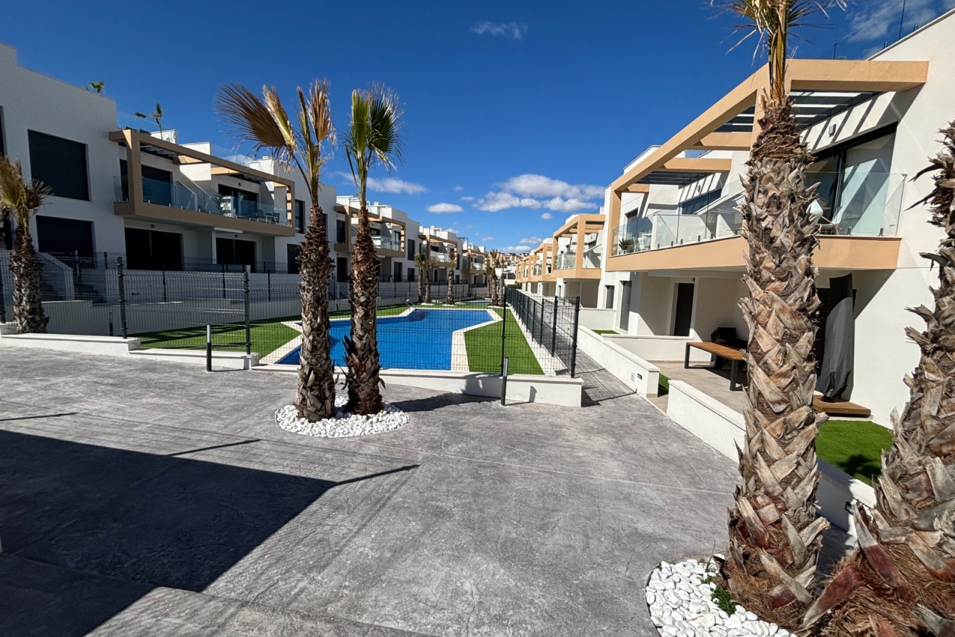 Resale - Apartment - Orihuela Costa - Villamartin