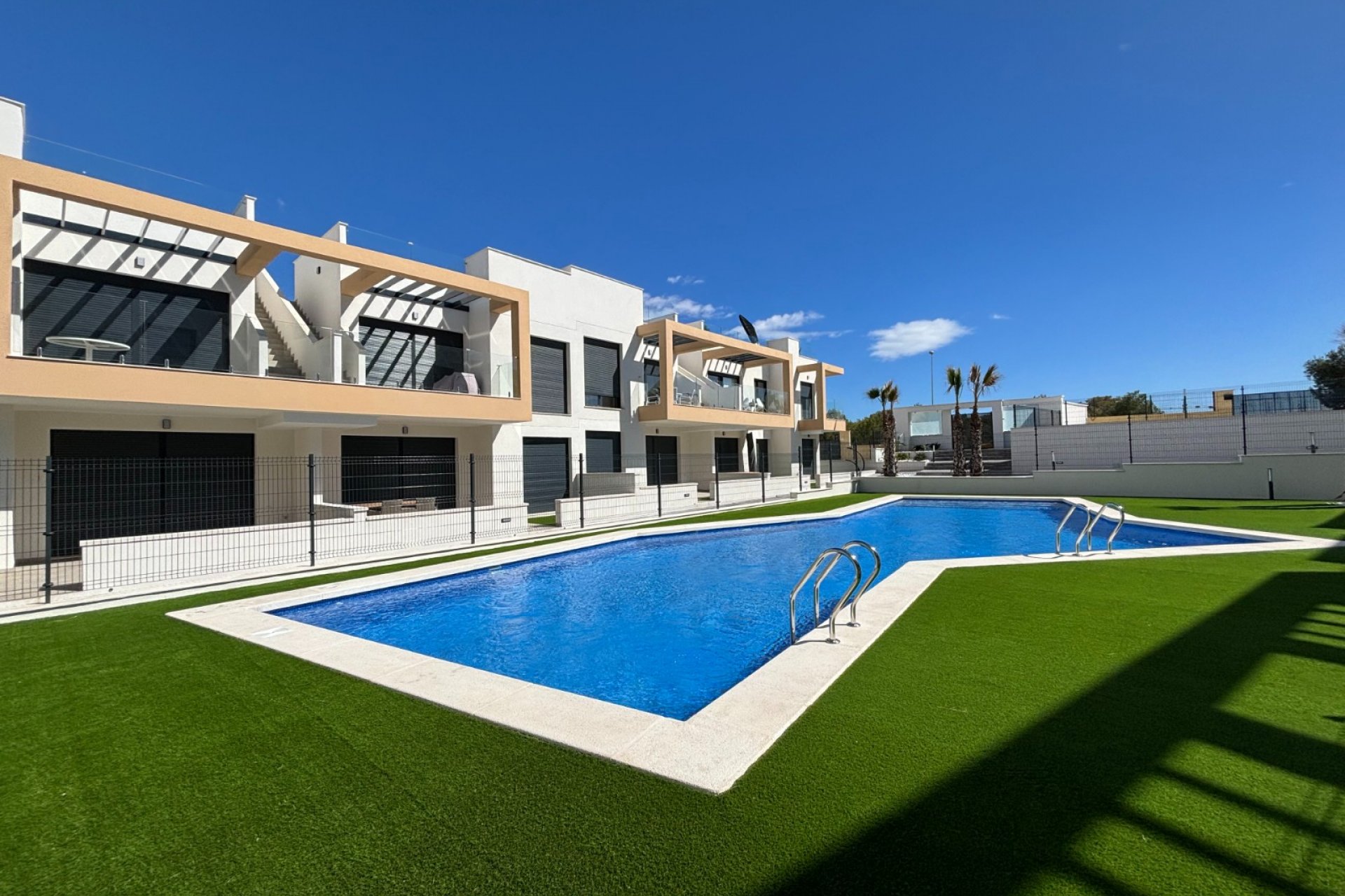 Resale - Apartment - Orihuela Costa - Villamartin