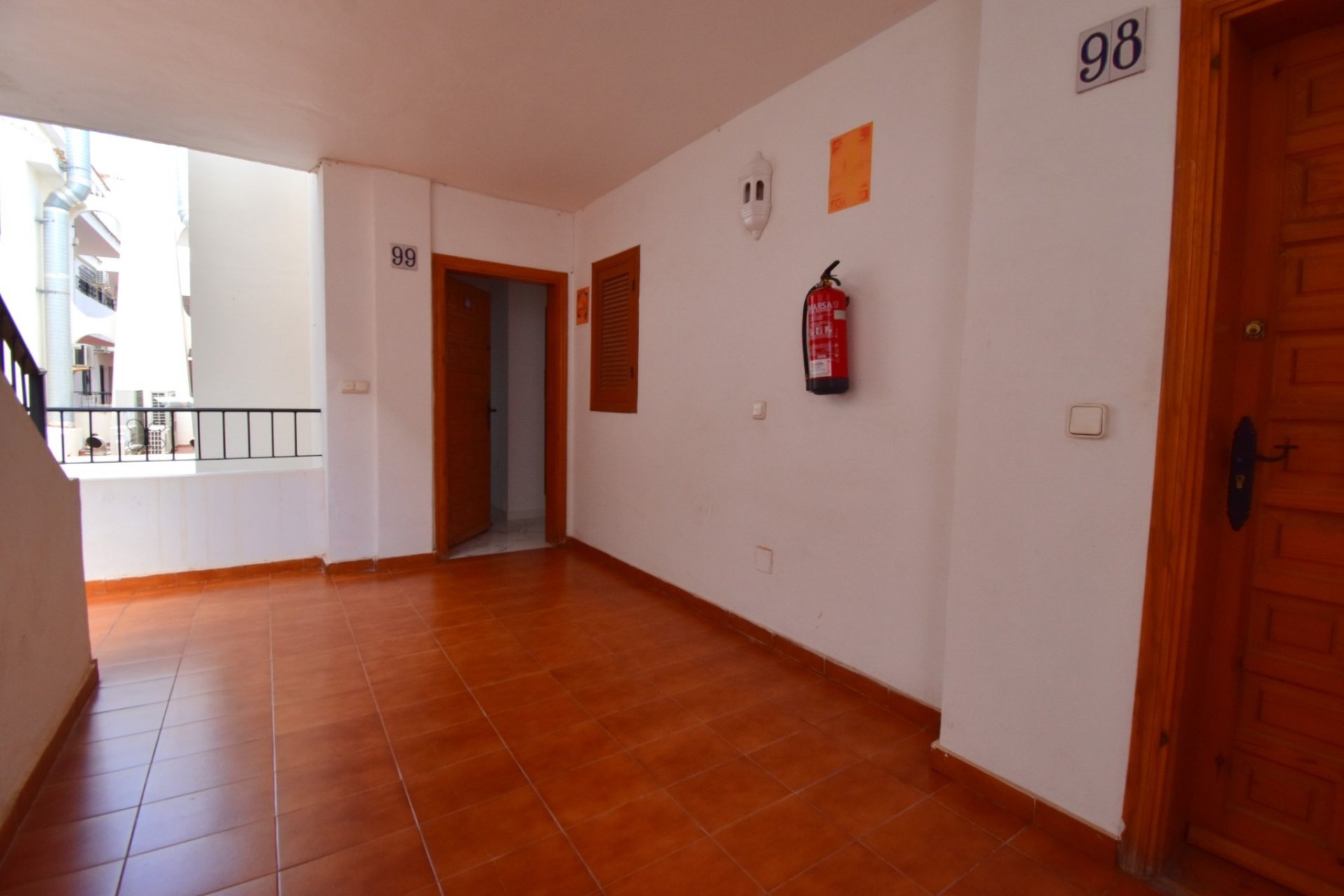 Resale - Apartment - Orihuela Costa - Villamartin