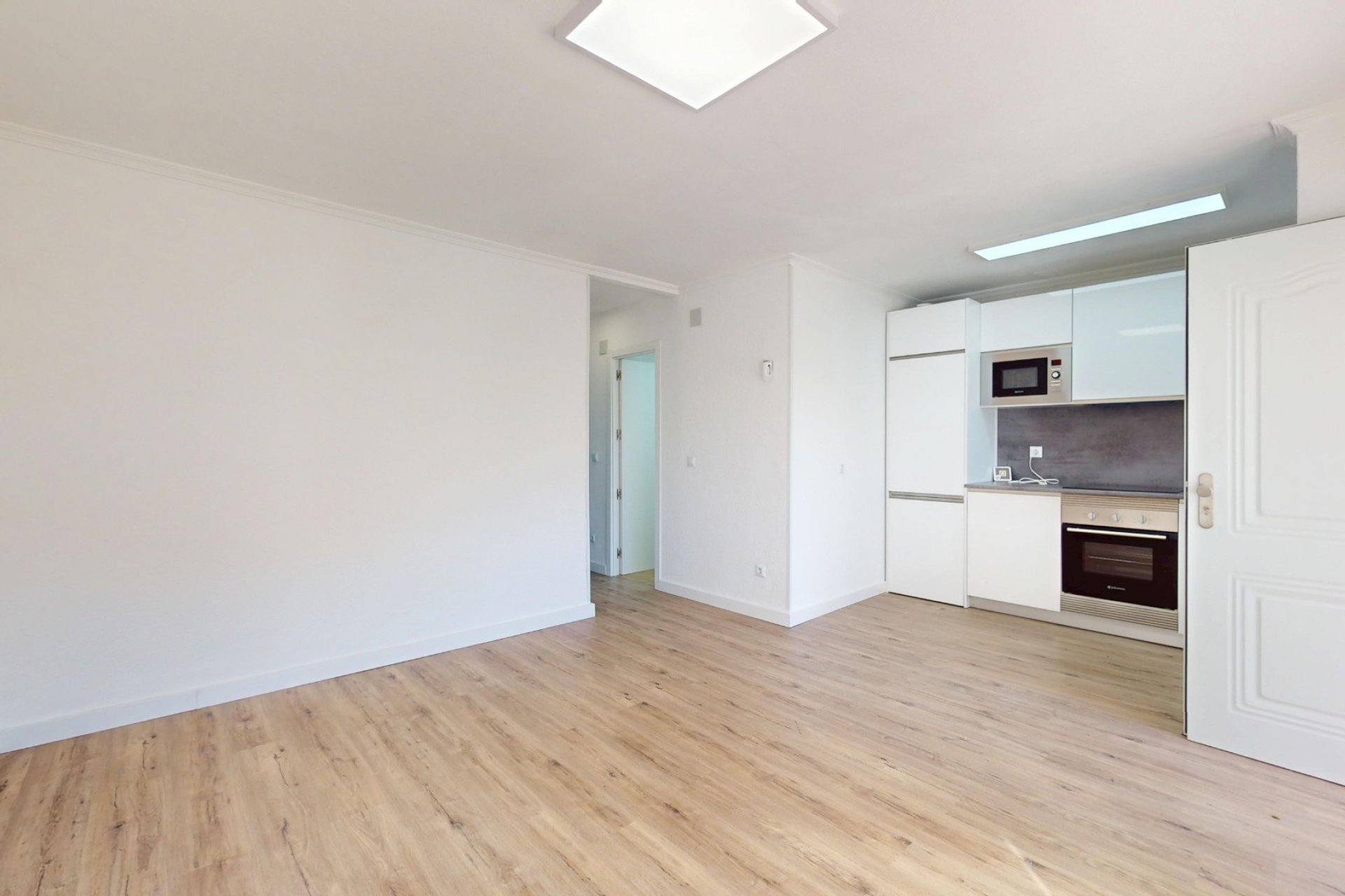 Resale - Apartment - Orihuela Costa - Villamartín