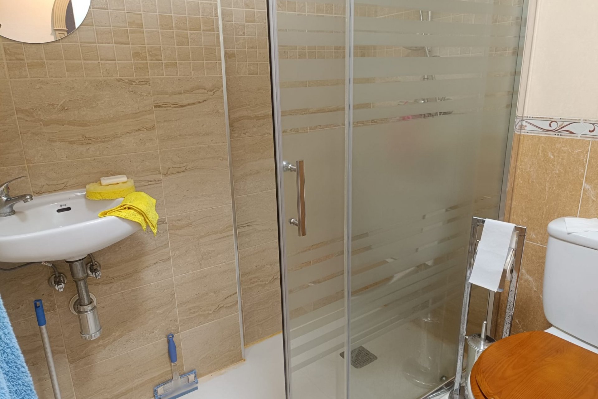 Resale - Apartment - Rafal