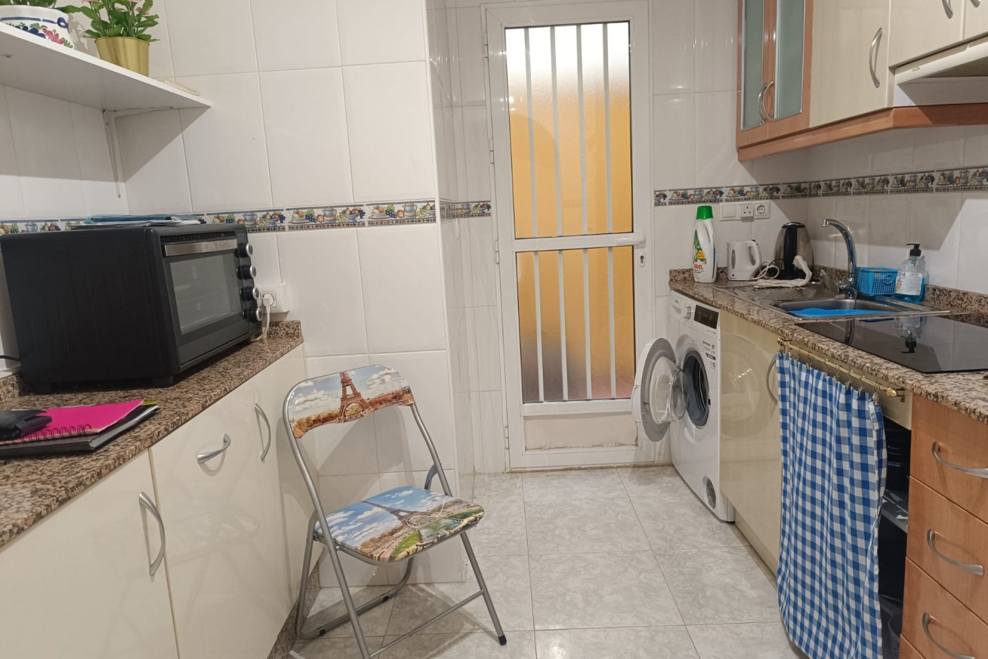 Resale - Apartment - Rafal