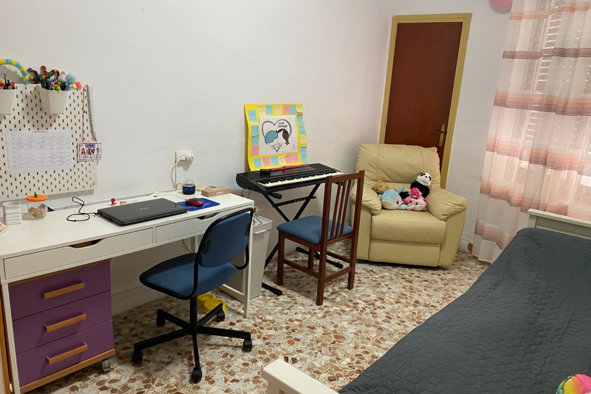 Resale - Apartment - Sax