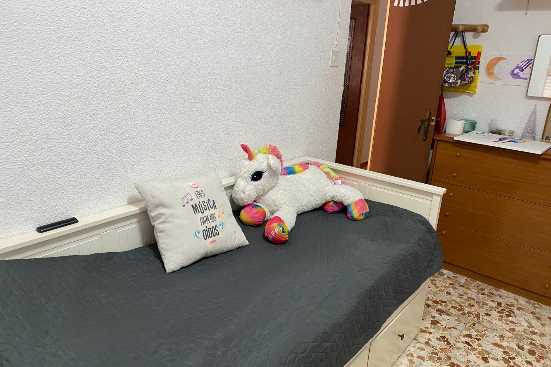 Resale - Apartment - Sax