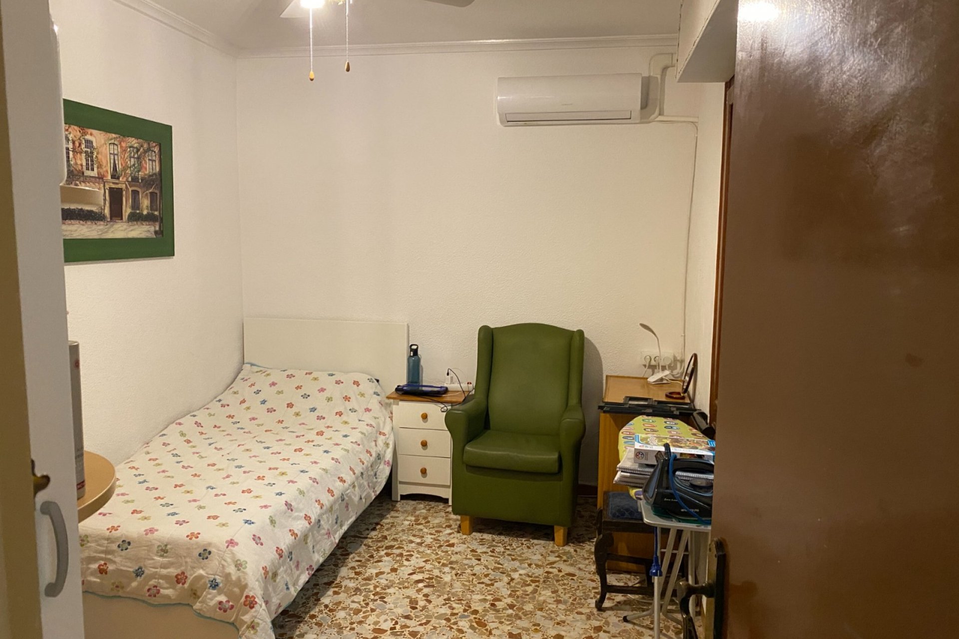 Resale - Apartment - Sax