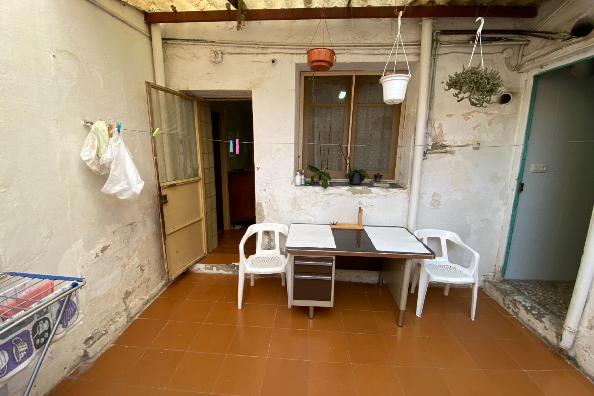 Resale - Apartment - Sax