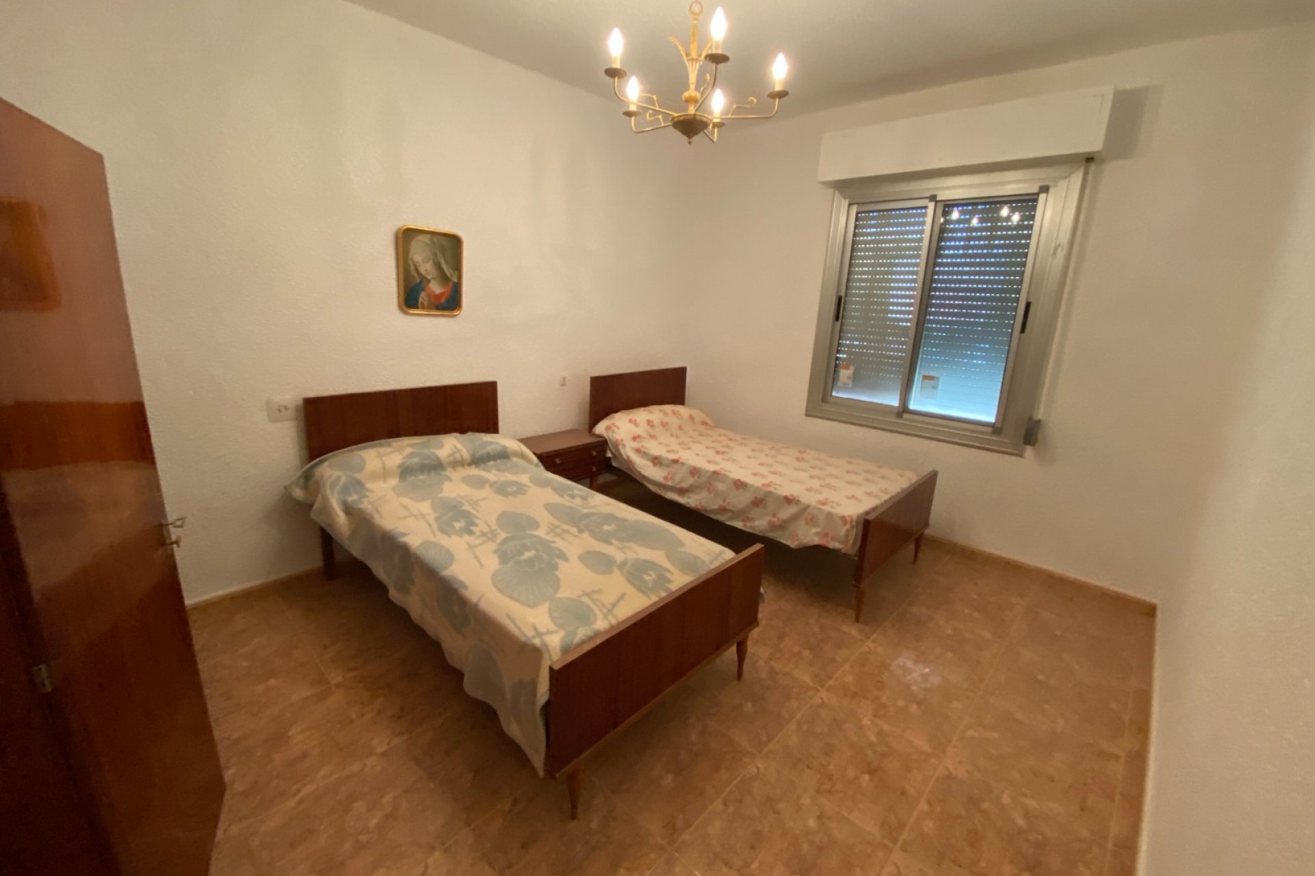 Resale - Apartment - Sax