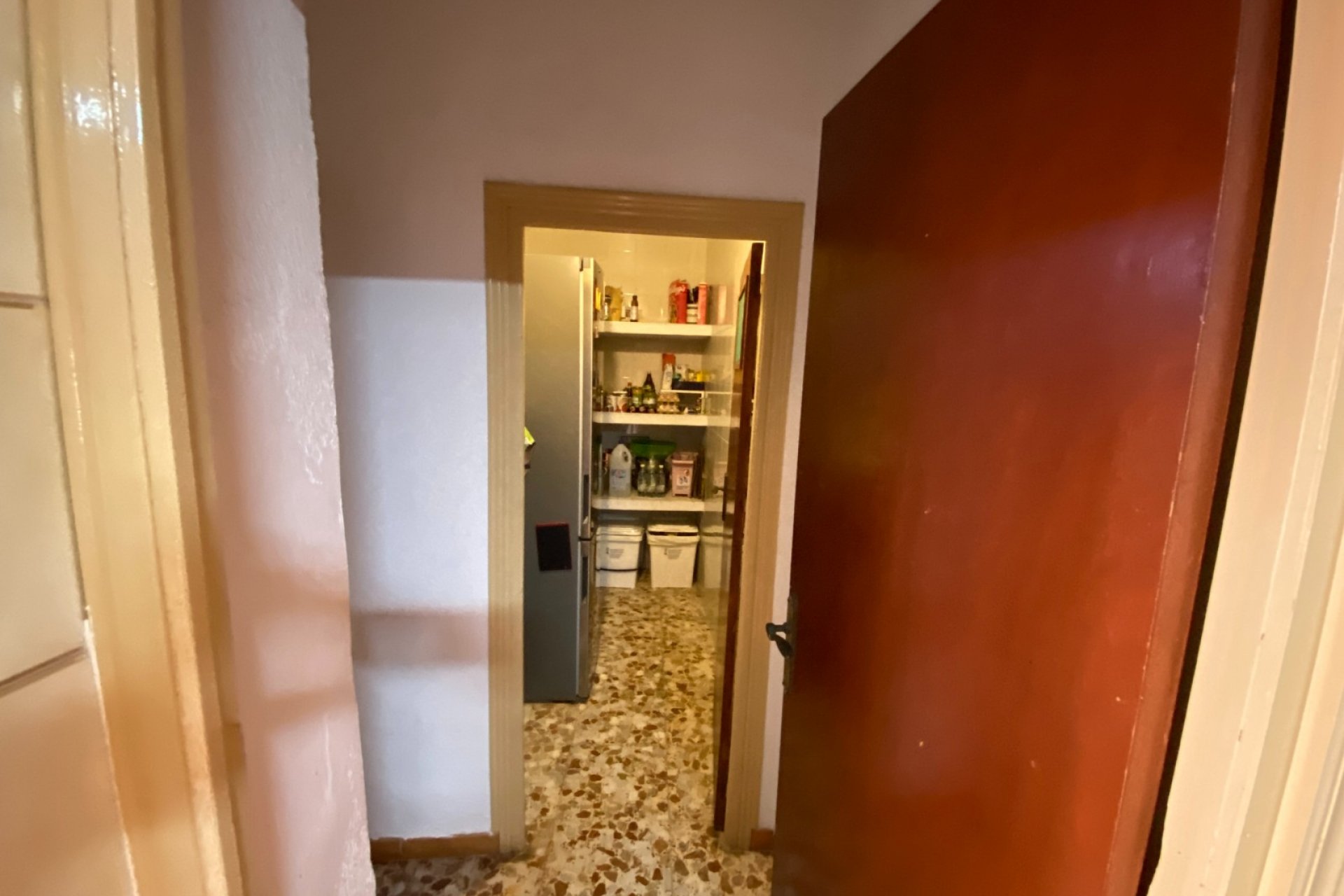 Resale - Apartment - Sax