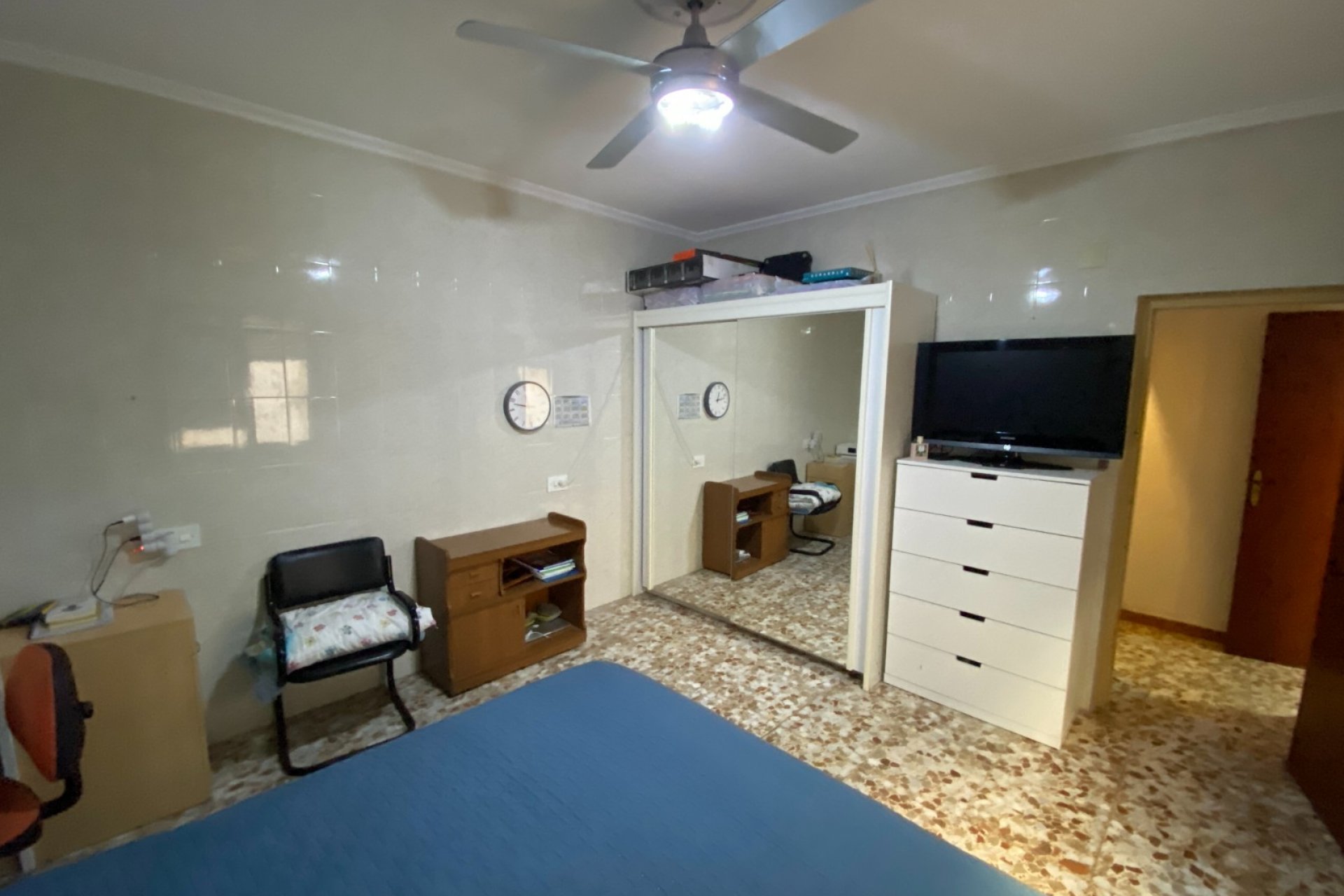 Resale - Apartment - Sax