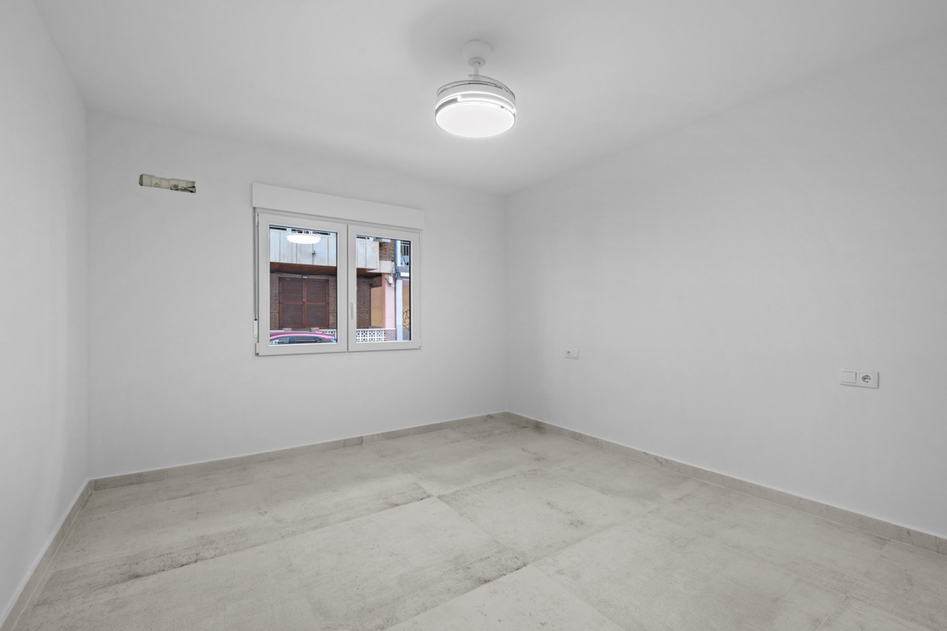 Resale - Apartment - Torrevieja - El Acequión - Los Náufragos