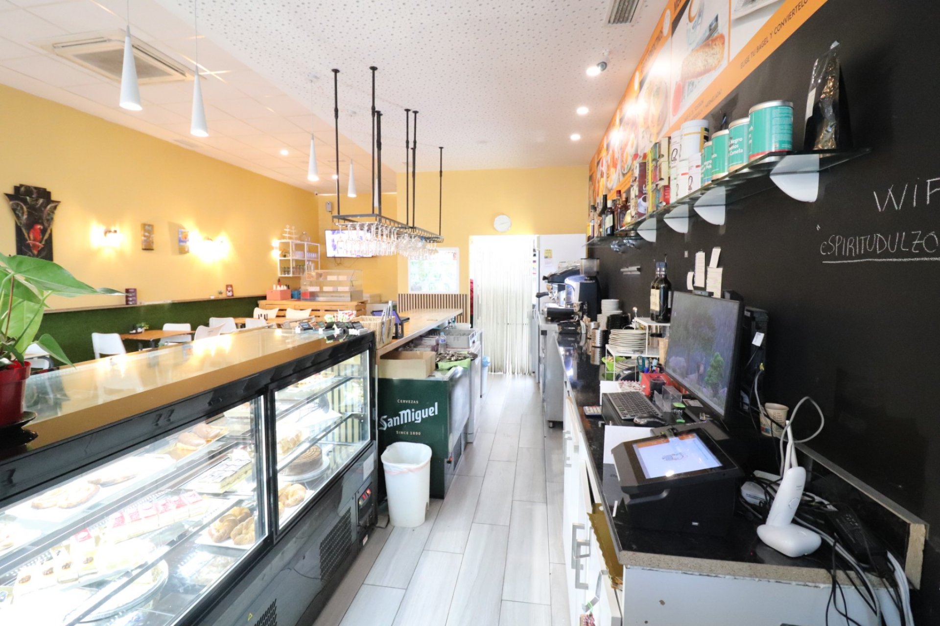 Resale - Commercial - Benijofar