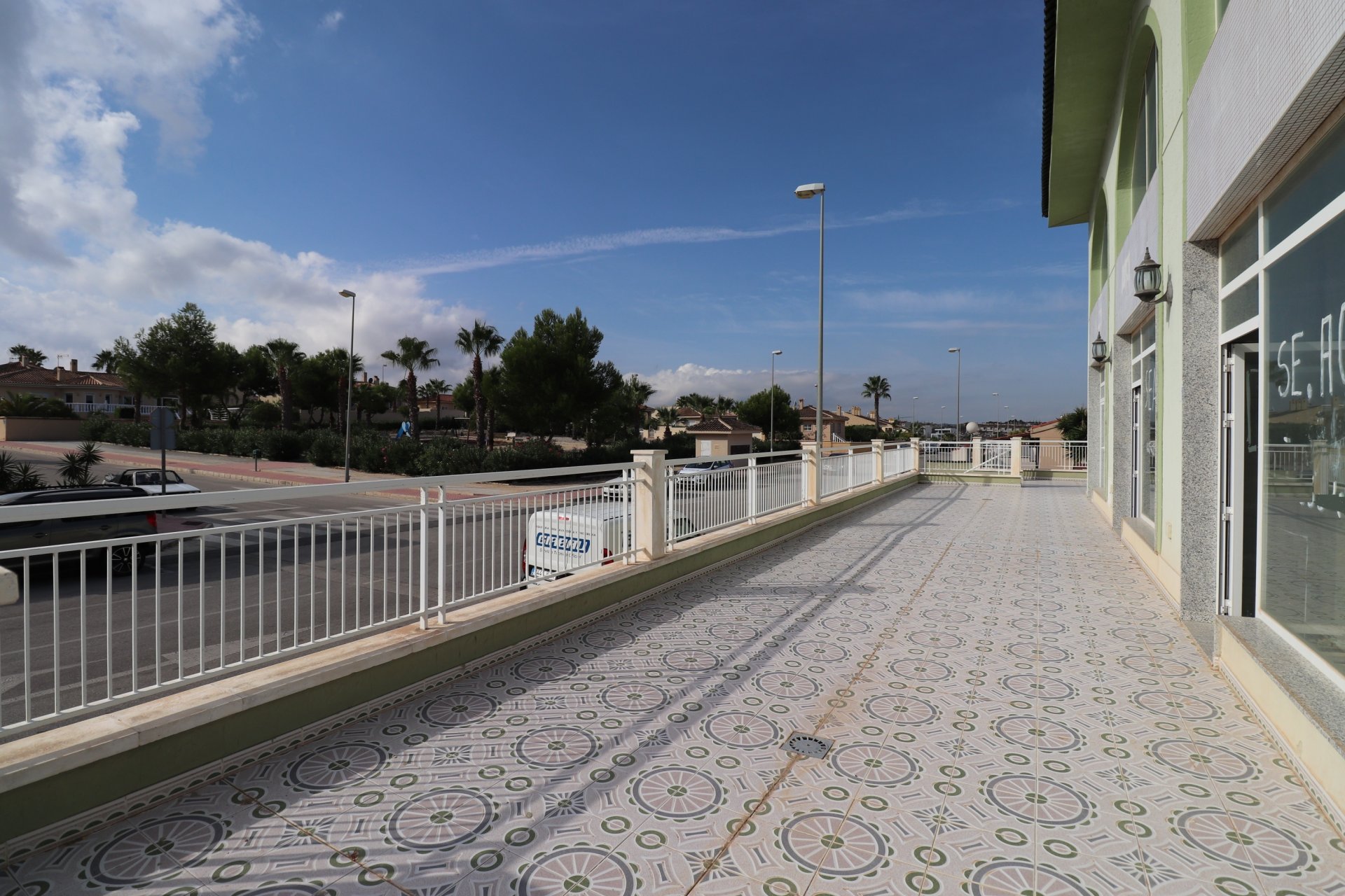 Resale - Commercial - Benimar - Benimar II