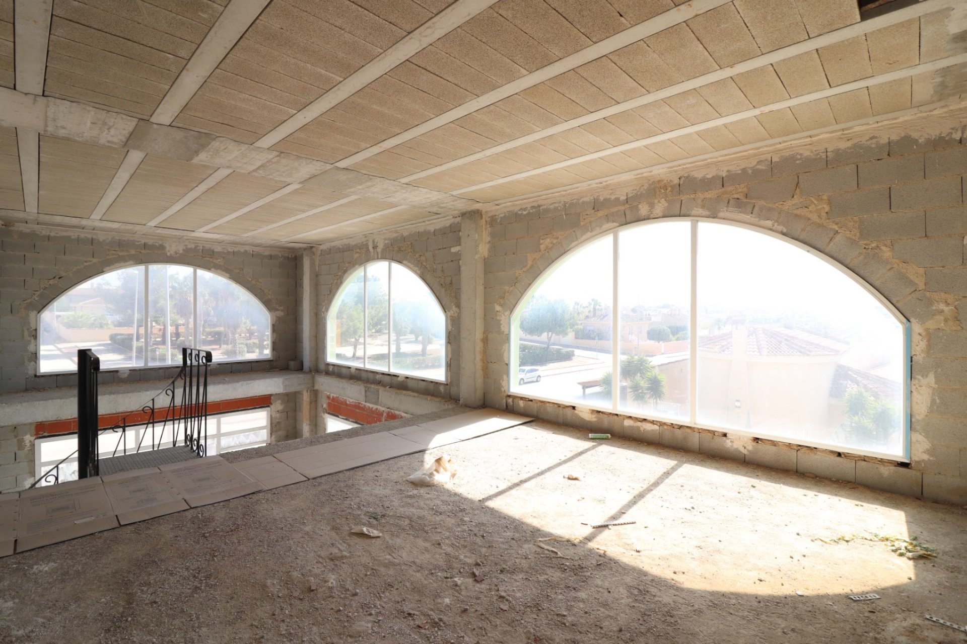 Resale - Commercial - Benimar - Benimar II