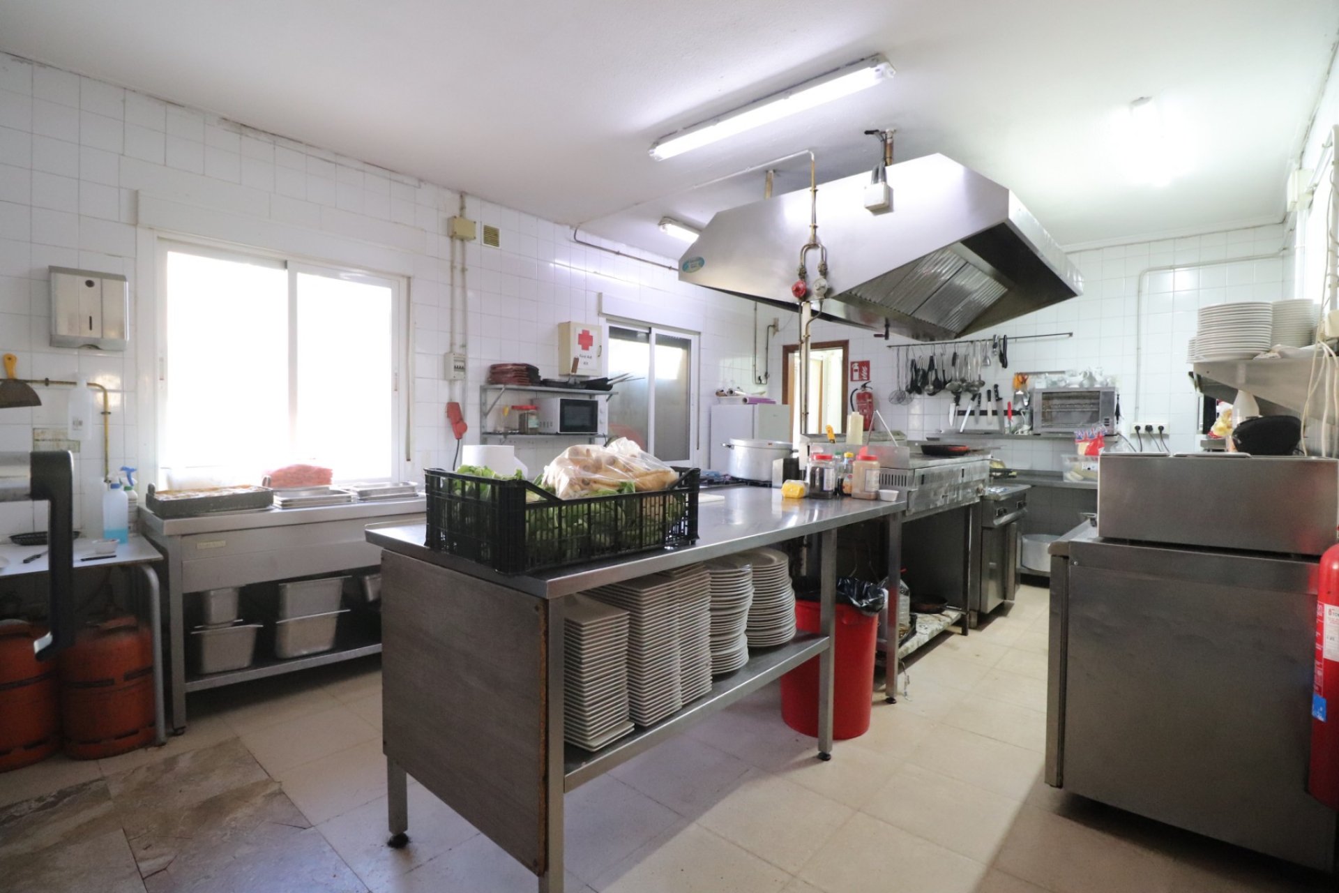 Resale - Commercial - Ciudad Quesada - Doña Pepa