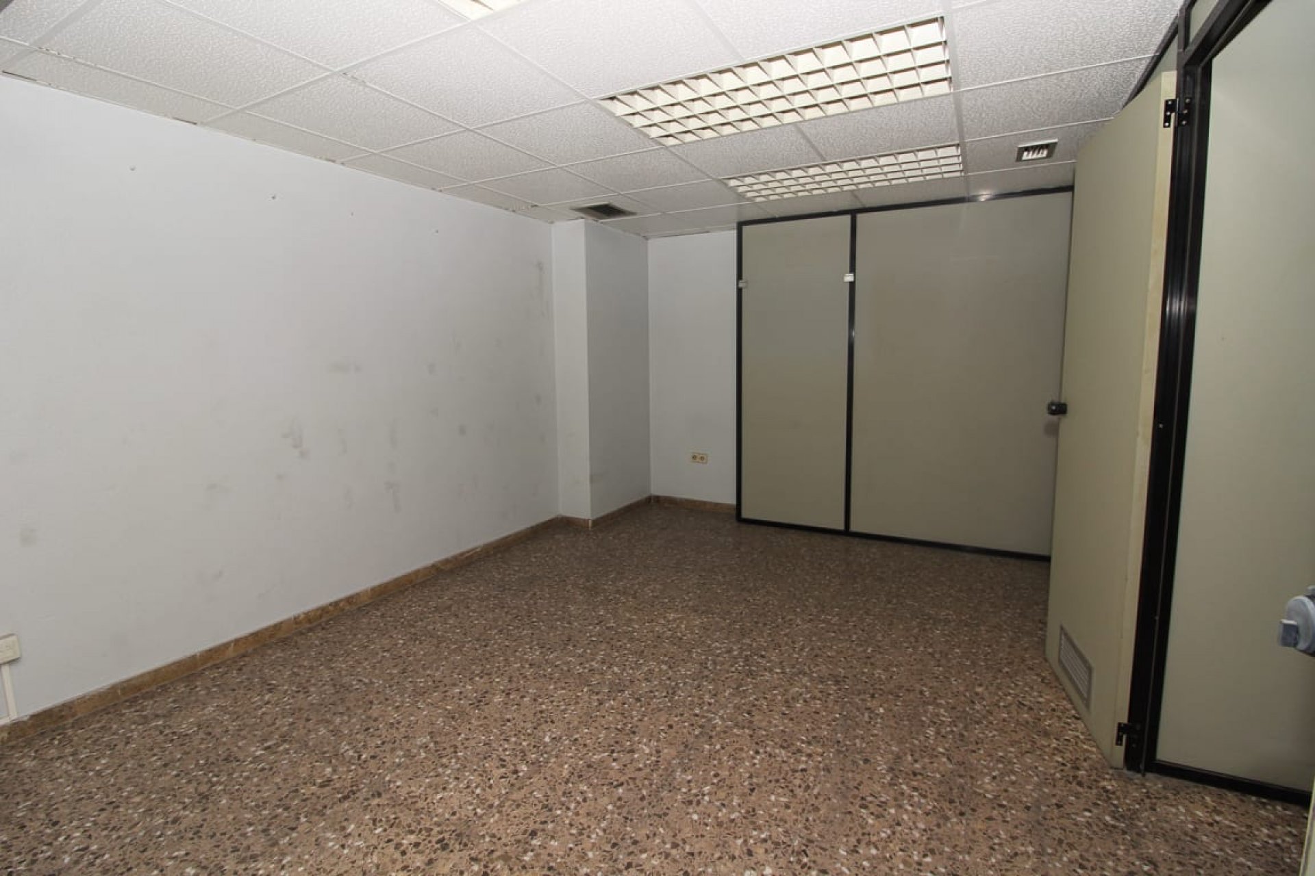 Resale - Commercial - Elche - Carrus