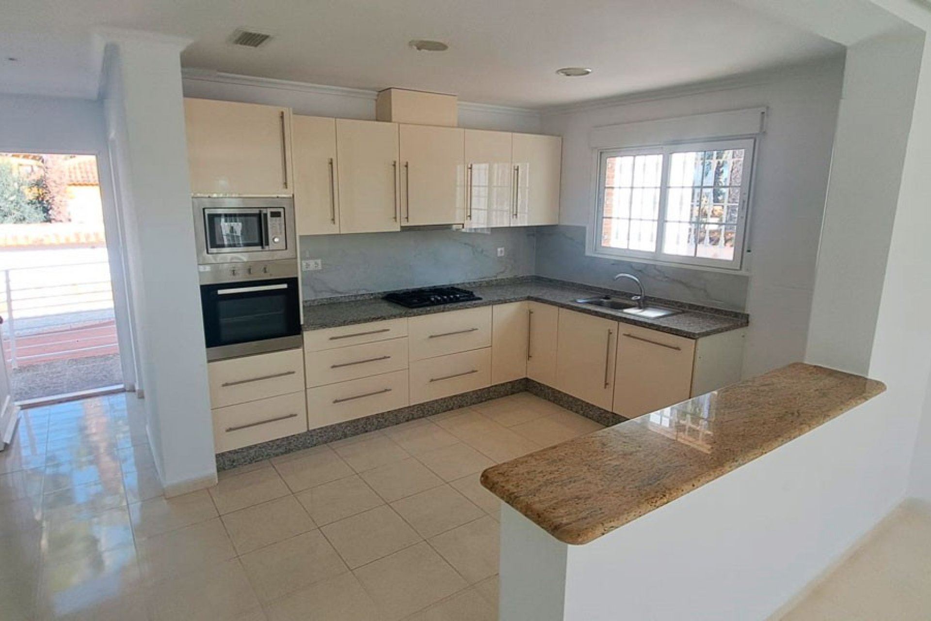 Resale - Country House - Catral