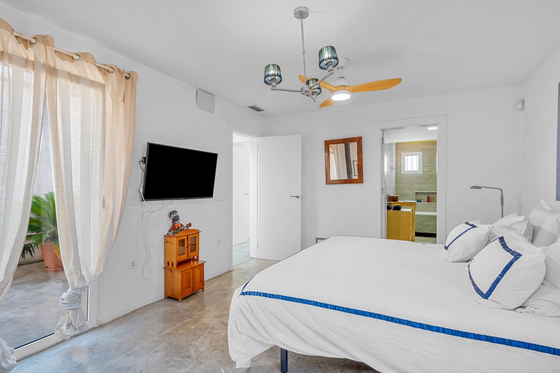 Resale - Country House - Elche