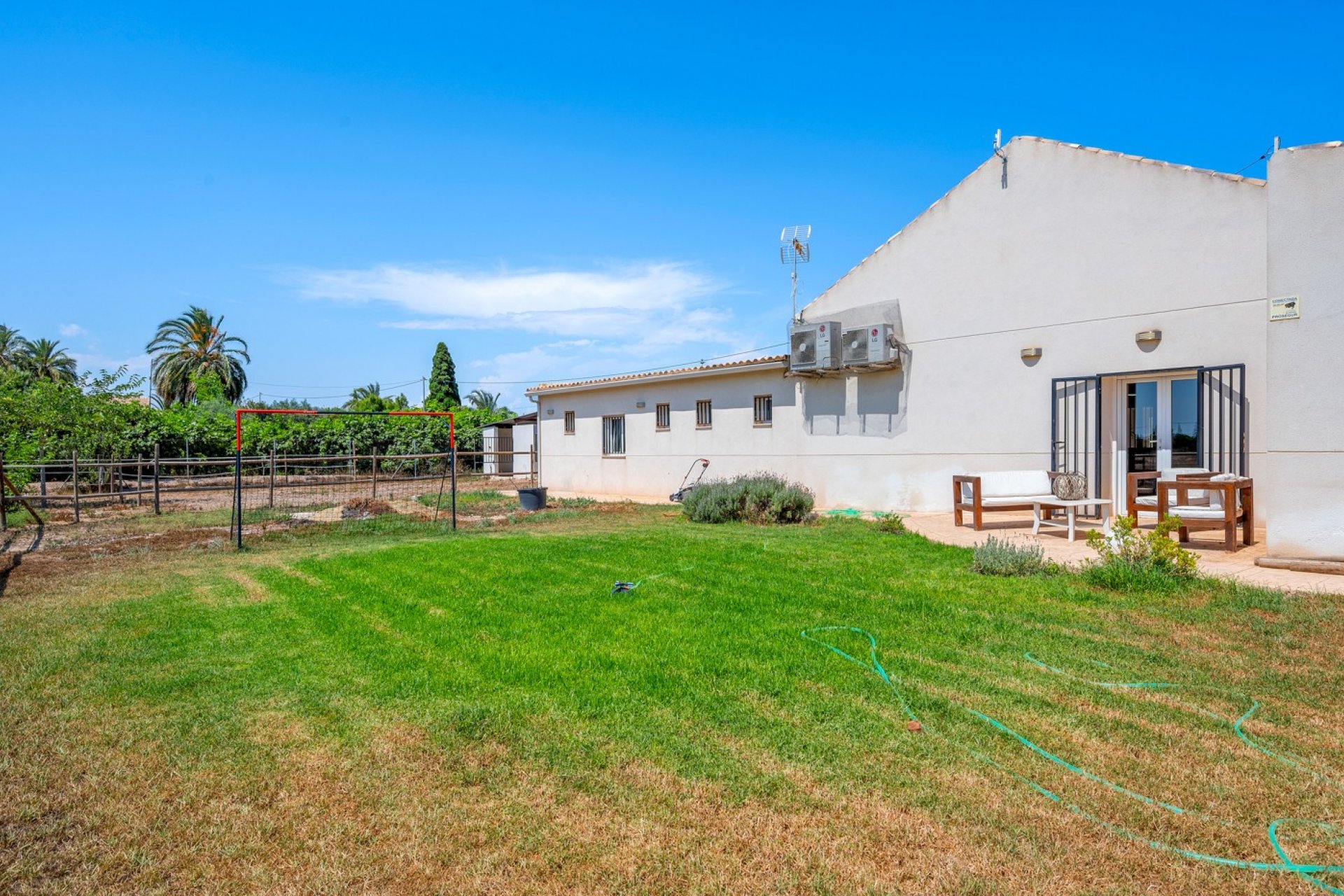 Resale - Country House - Elche