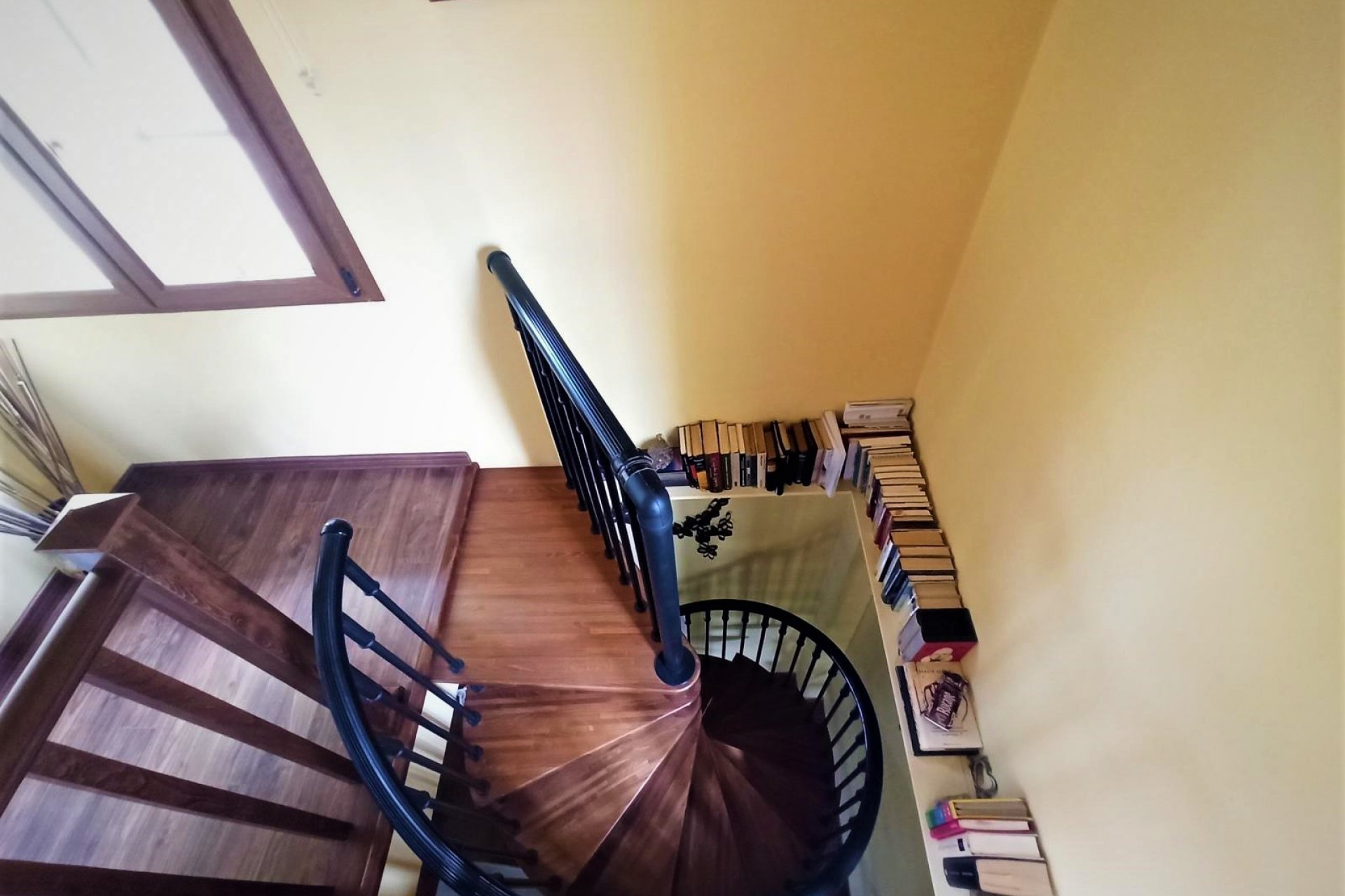 Resale - Country House - Novelda