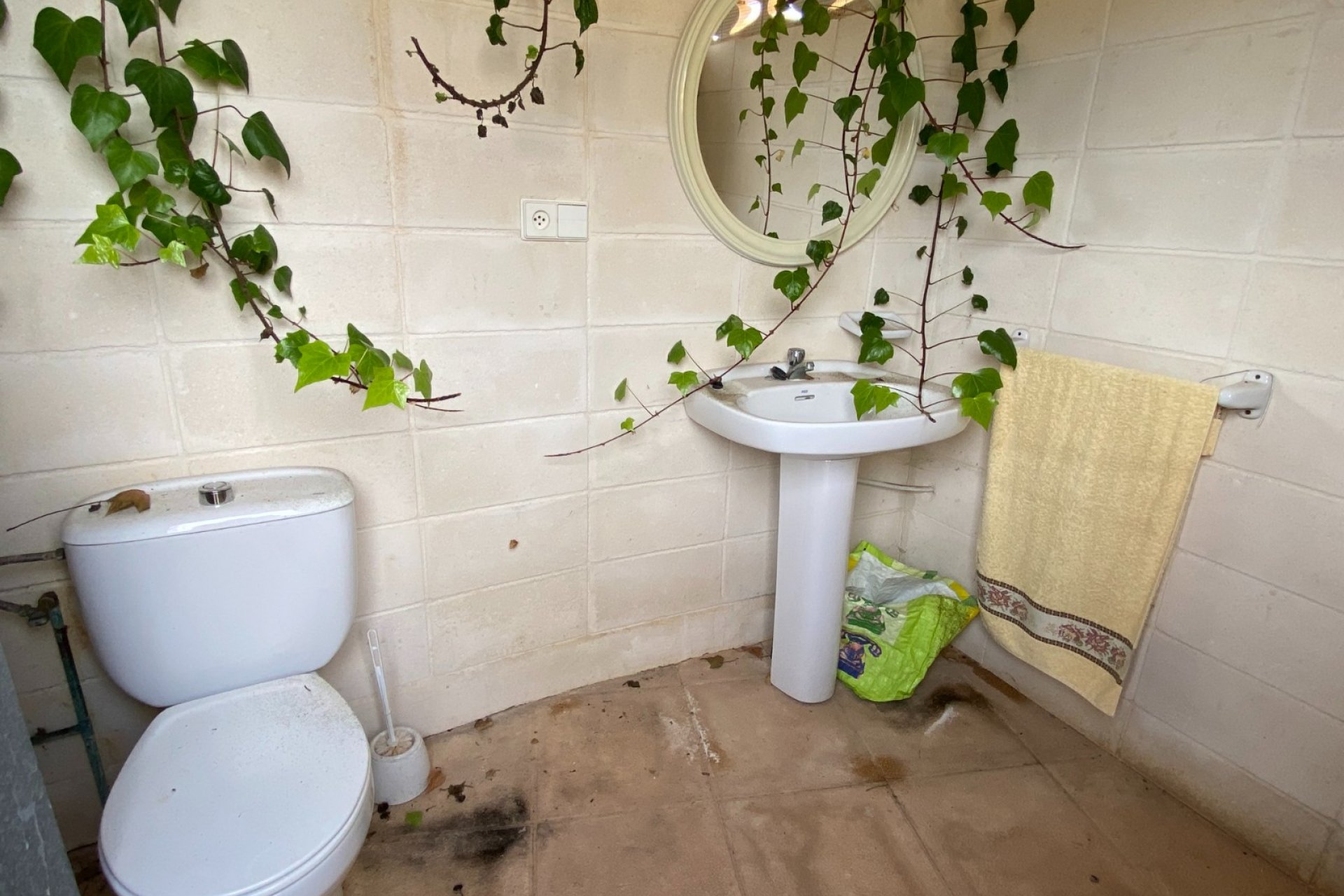 Resale - Country House - Sax